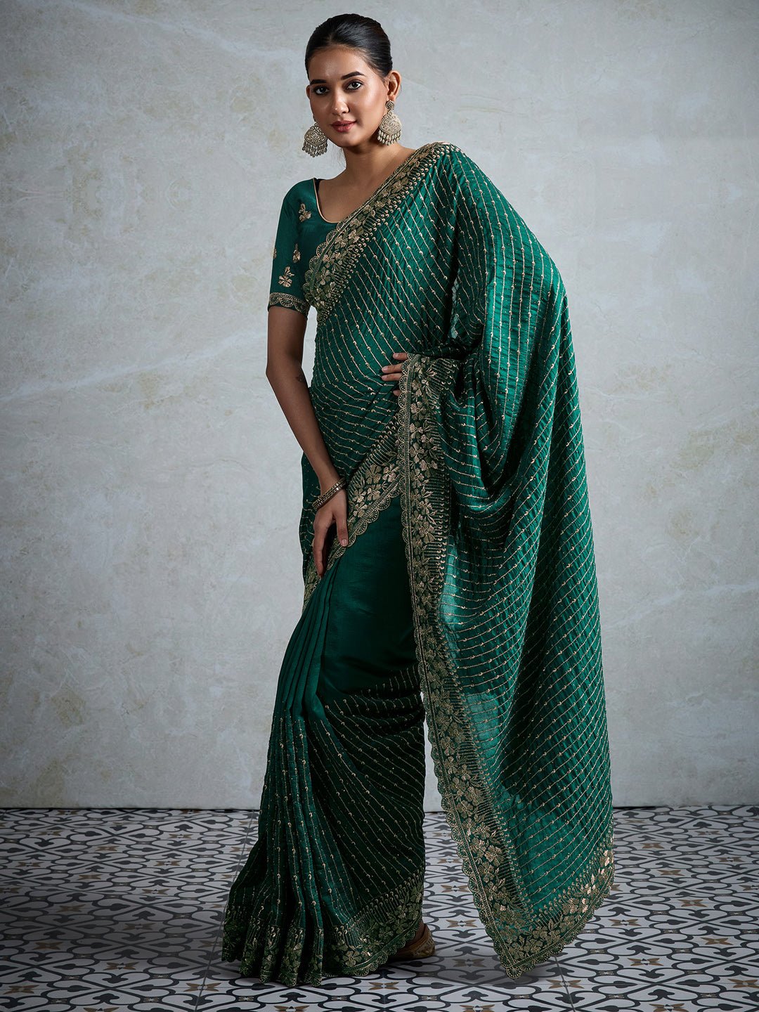 Emerald Green Silk Blend Embroidered Saree - Ressa