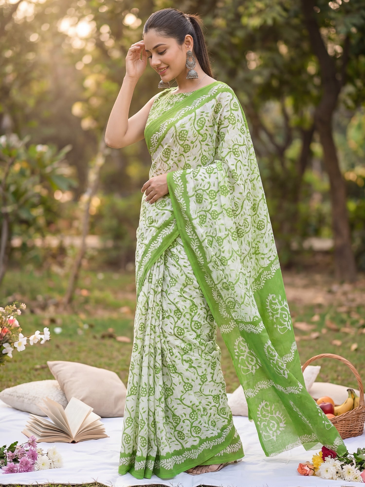 Floral Jaal Print Cotton Mulmul Saree - Ressa