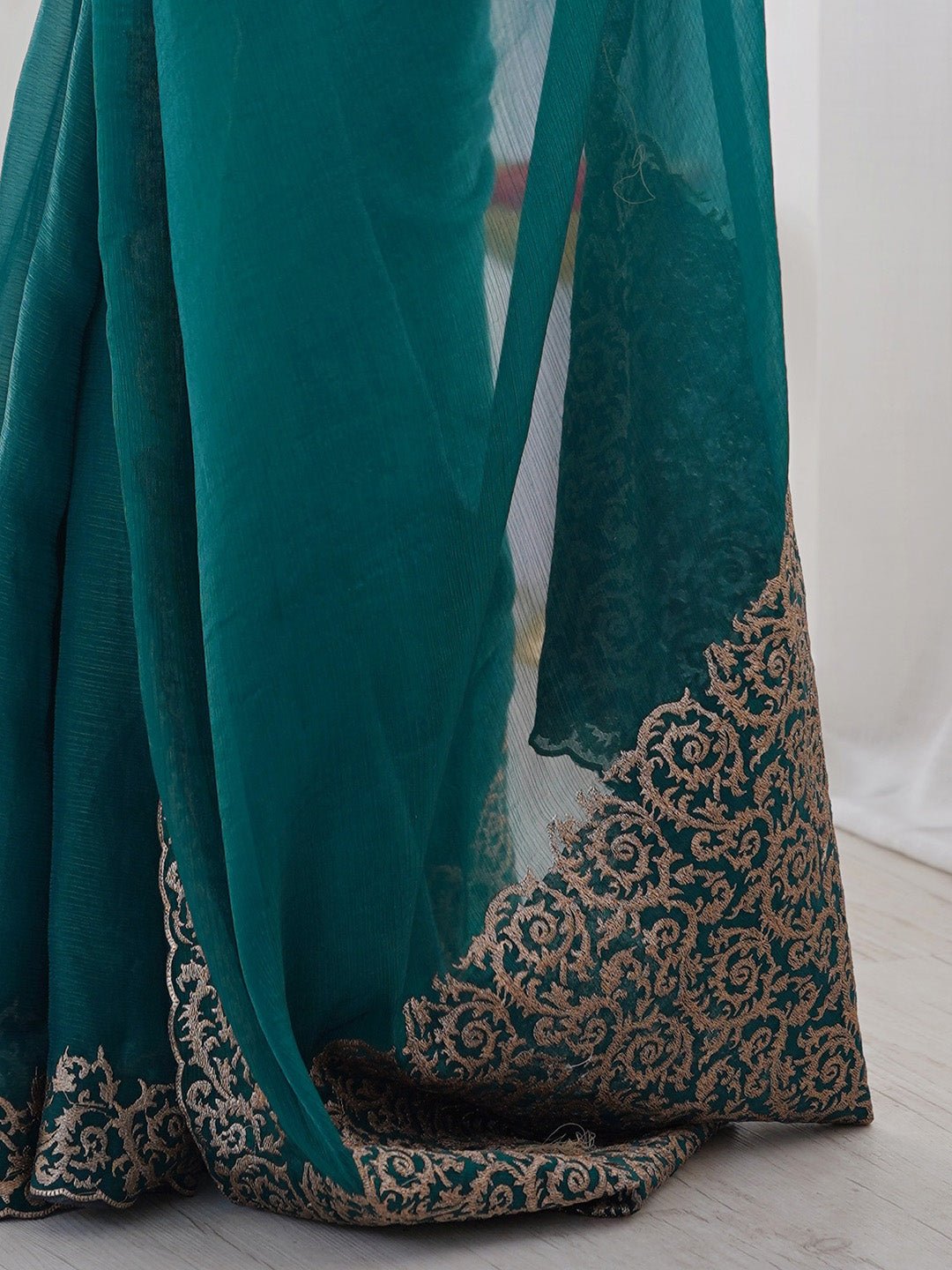 Green Chiffon Embroidery Scalloped Border Saree - Ressa