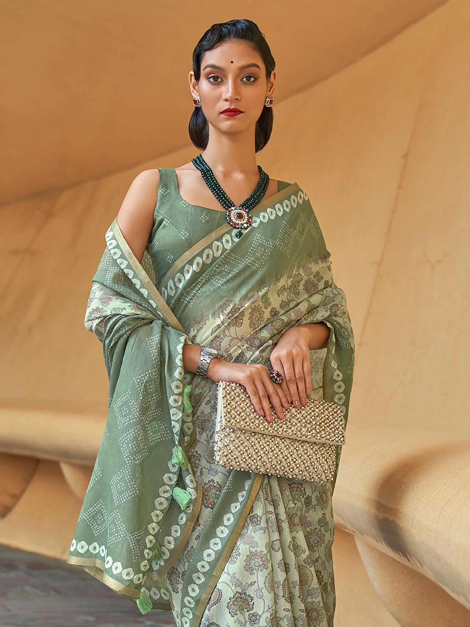 Green Floral Printed Zari Bagh Saree - Ressa