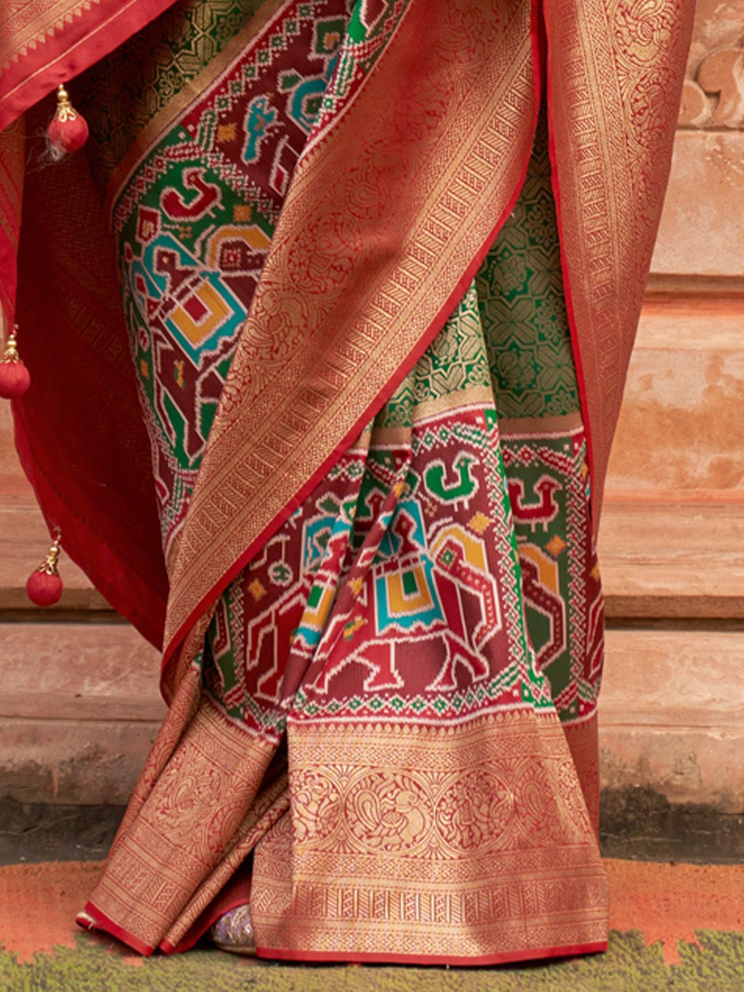 Green & Maroon Silk Blend Heritage Patola Style Saree - Ressa