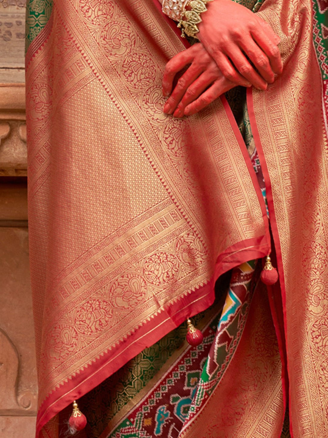 Green & Maroon Silk Blend Heritage Patola Style Saree - Ressa