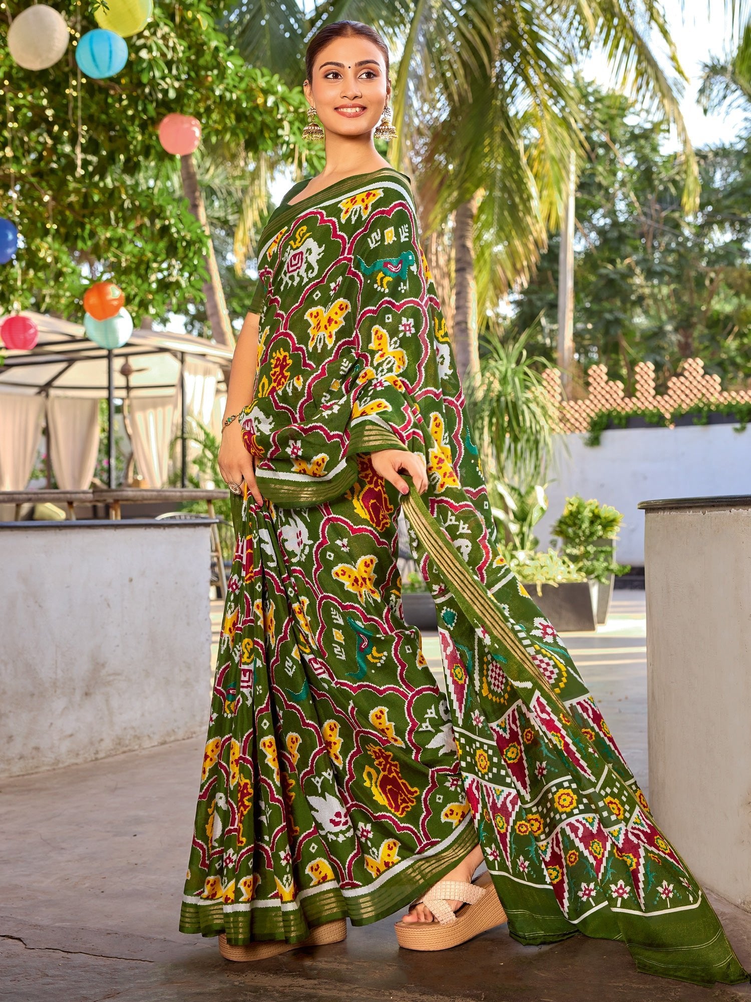 Green Patola Printed Cotton Silk Saree - Ressa