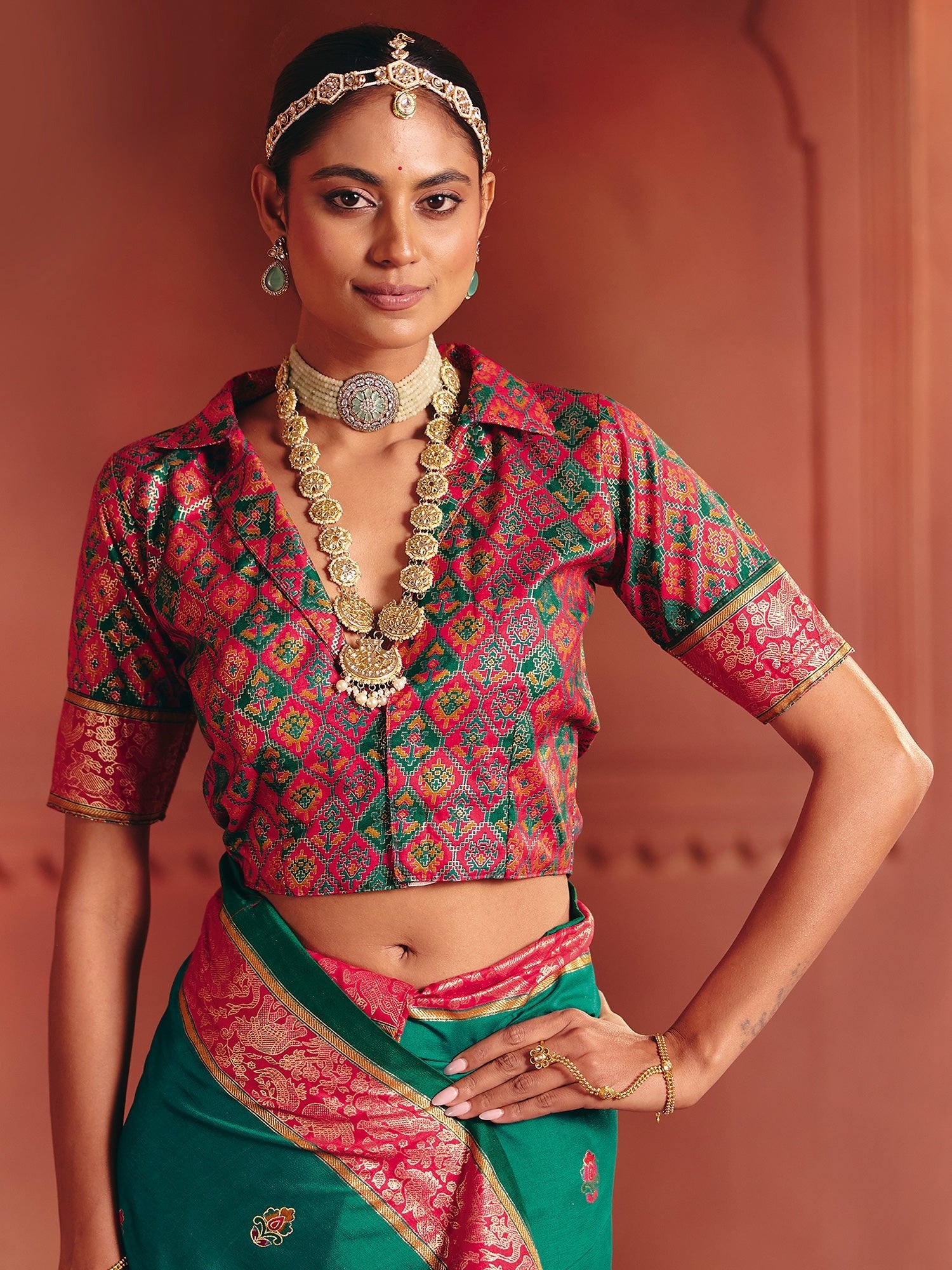 Green & Pink Banarasi Silk Saree with Patola Weave - Ressa