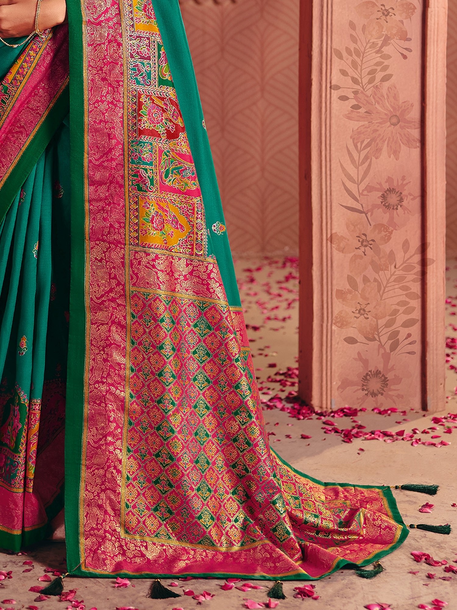 Green & Pink Banarasi Silk Saree with Patola Weave - Ressa
