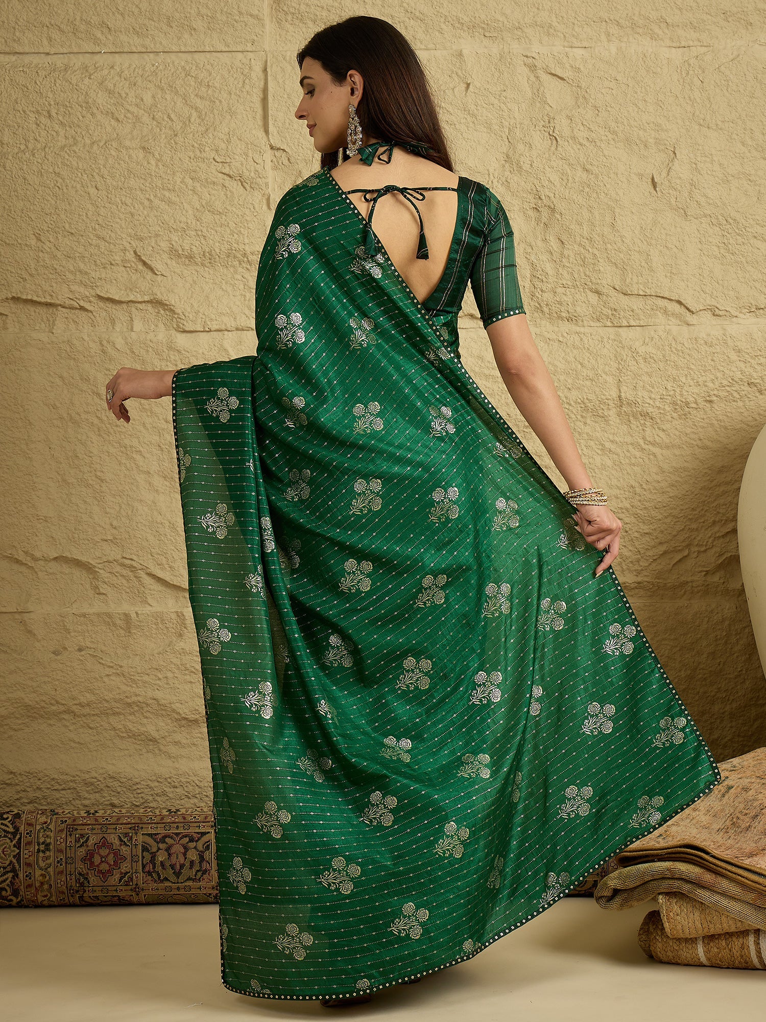 Green Silk Blend Silver Foil Print Saree - Ressa