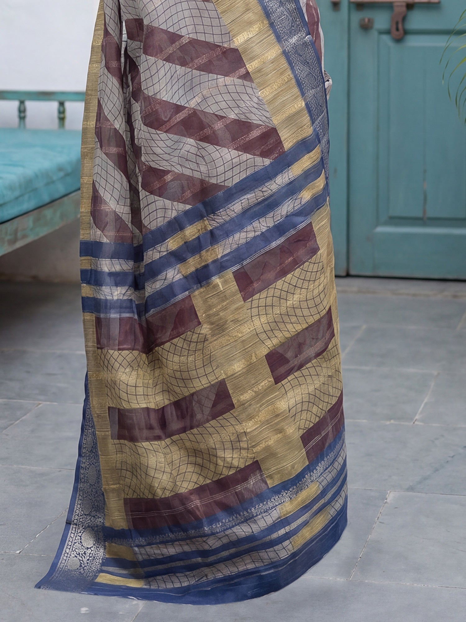 Grey & Blue Tissue Striped Saree - Ressa