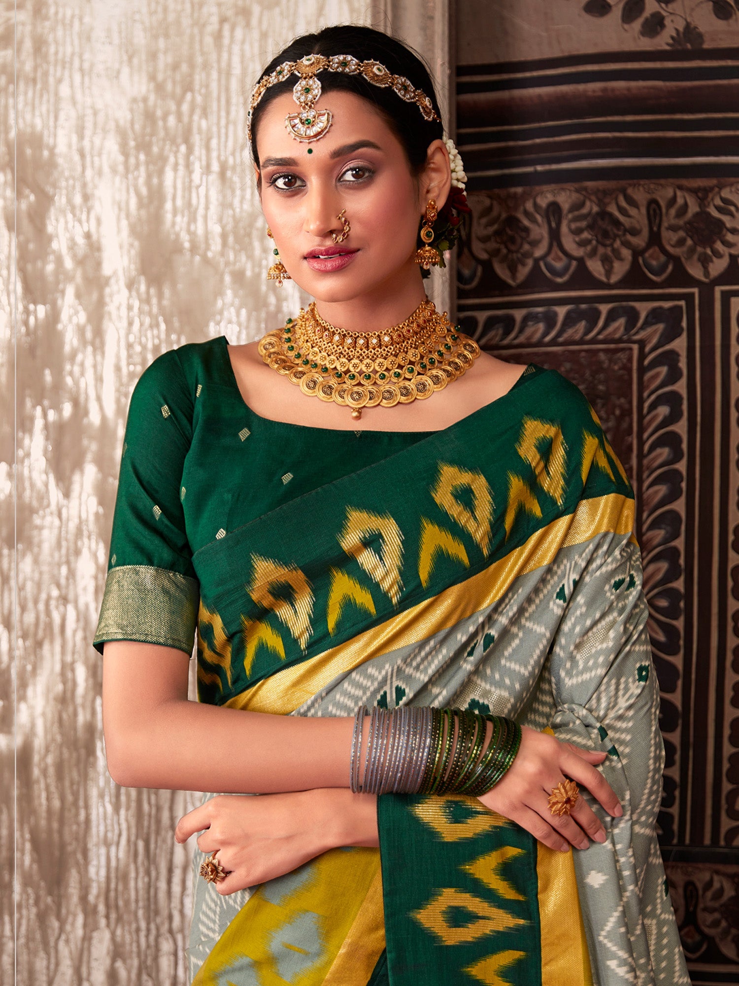 Grey & Green Ikkat Print Saree - Ressa