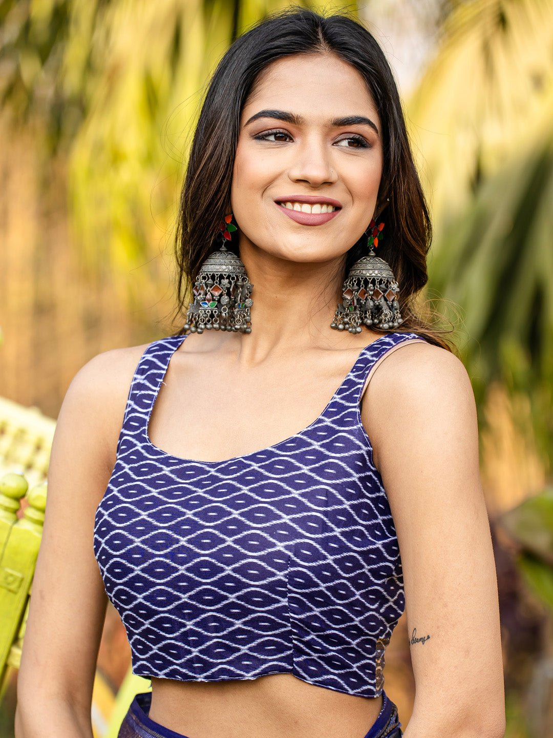 Grey & Navy Blue Pochampally Ikat Cotton Silk Saree - Ressa