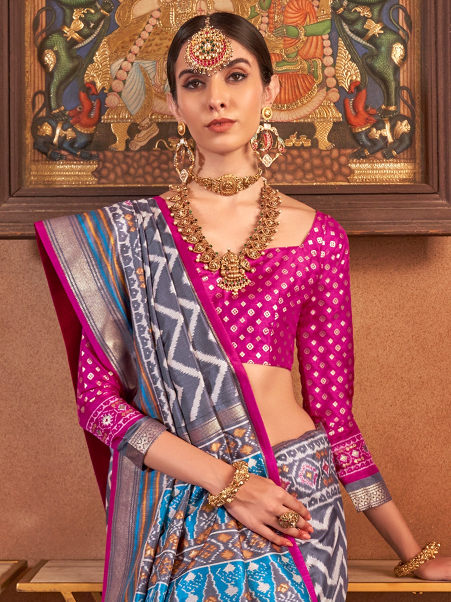 Grey & Pink Patola Silk Leheriya Woven Design Zari Border Blouse Saree - Ressa