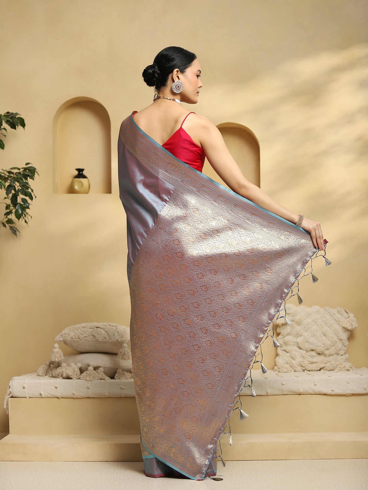 Grey & Silver Silk Blend Banarasi Style Zari Woven saree - Ressa