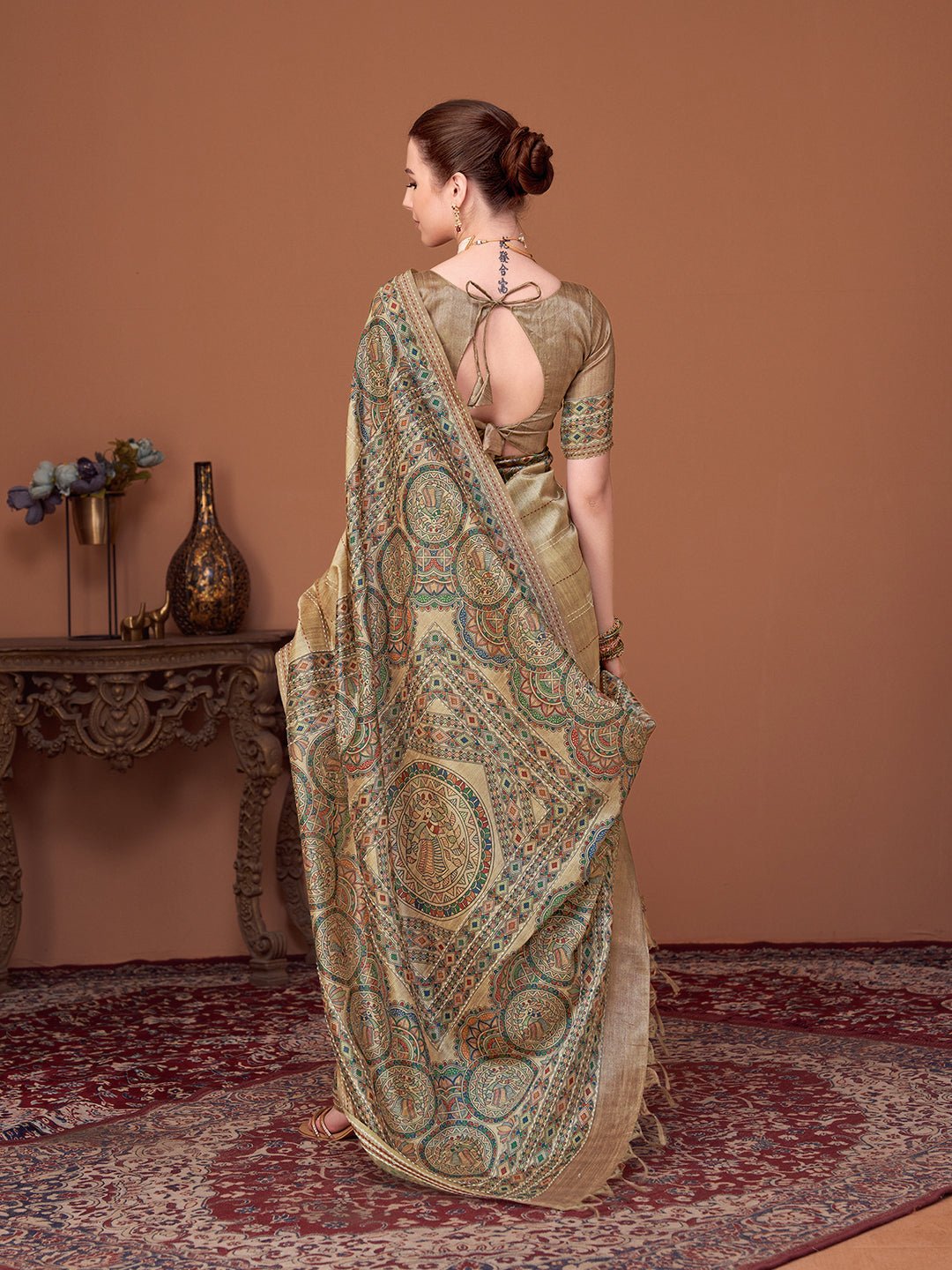 Heritage Cream Handloom Silk Blend Saree - Ressa