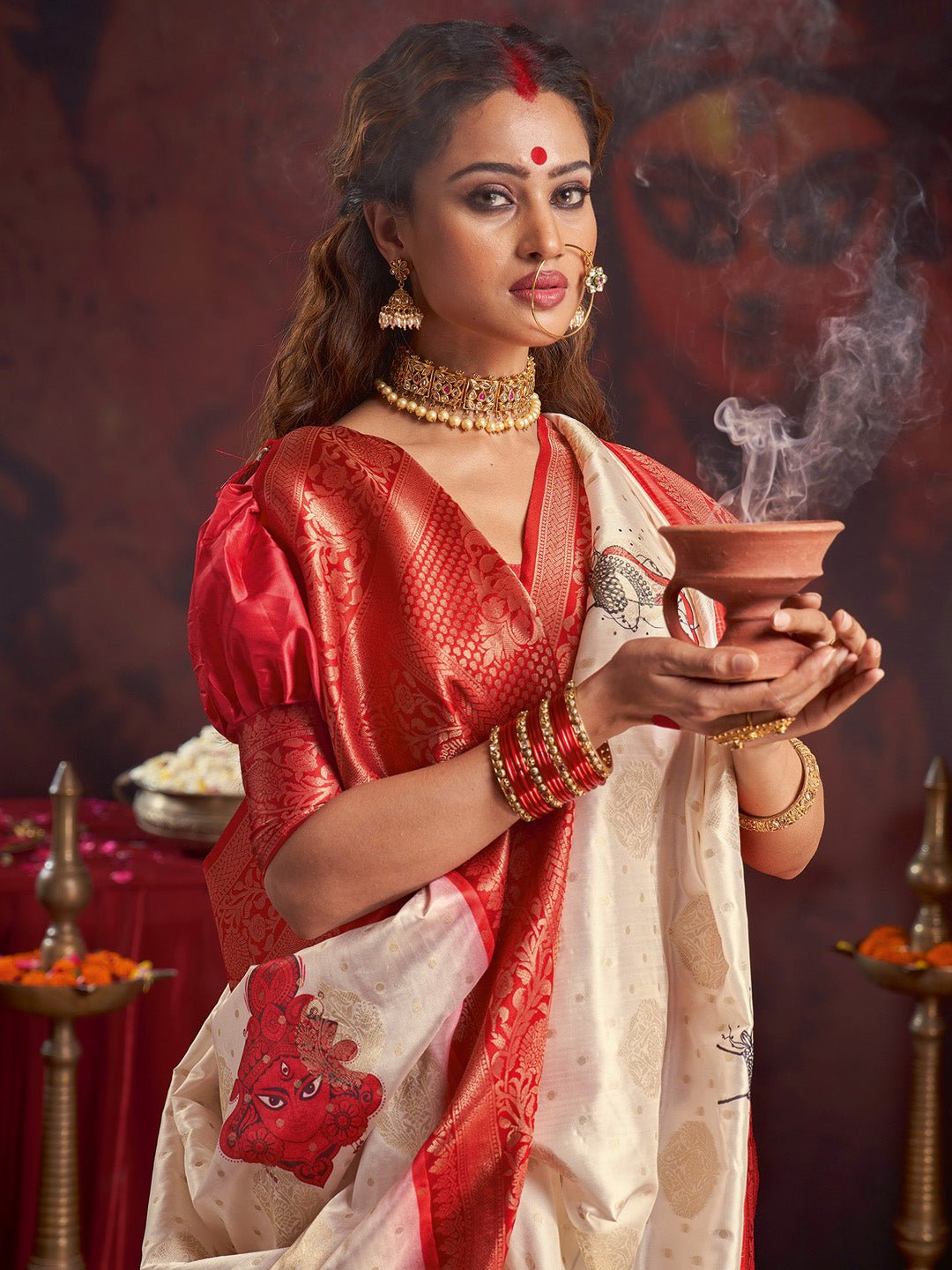 Heritage Off-White and Red Banarasi Silk Blend Saree - Ressa
