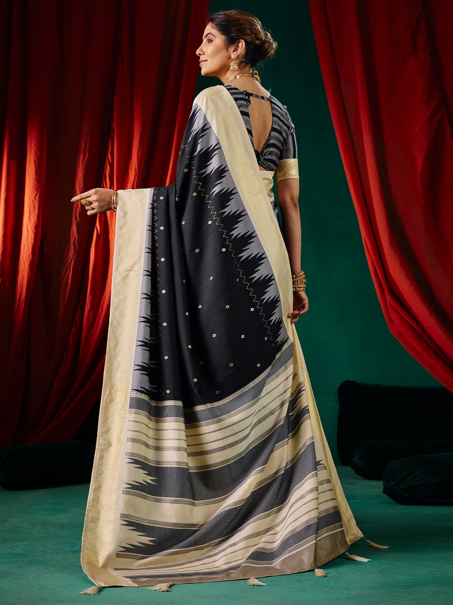 Ikkat Silk Saree in Black with Beige Border - Ressa