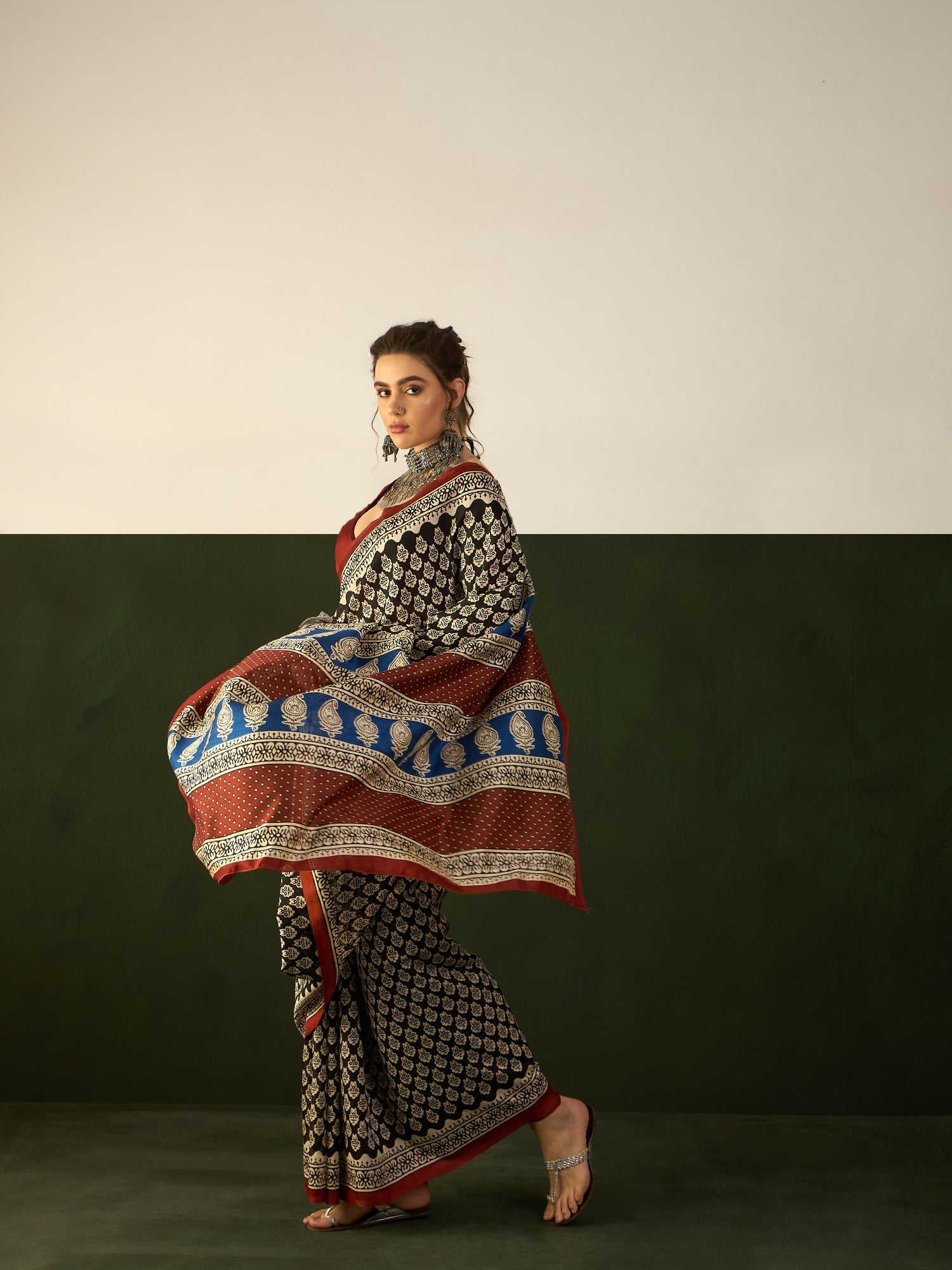 Ivory Bagh Print Bhagalpuri Silk Saree - Ressa