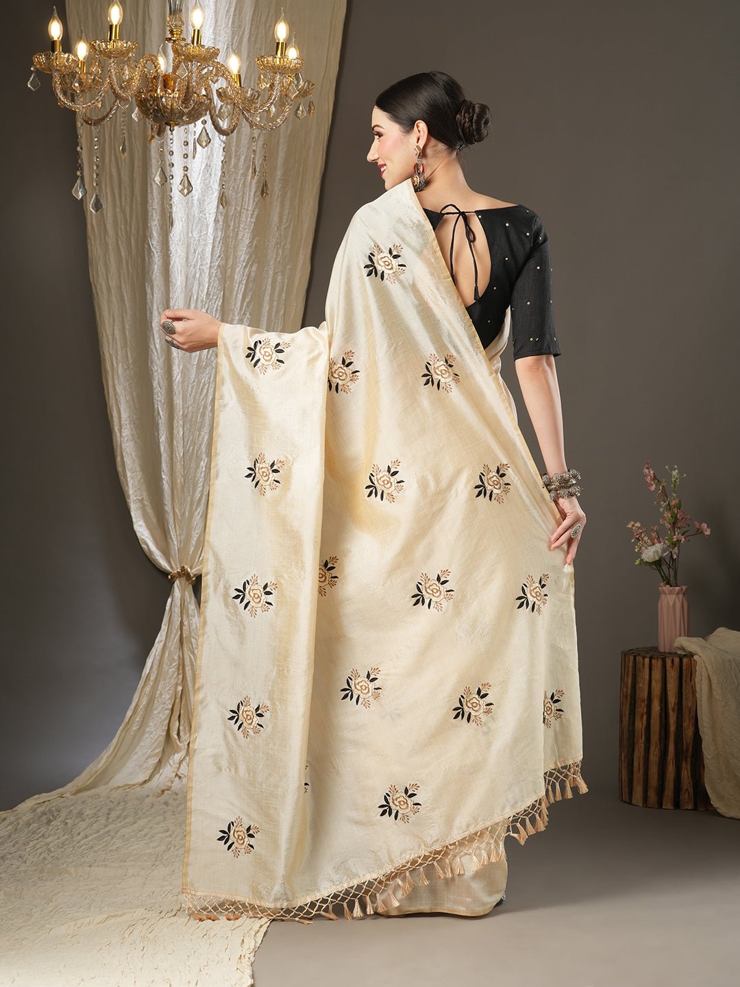 Ivory Banarasi Art Silk Saree - Ressa