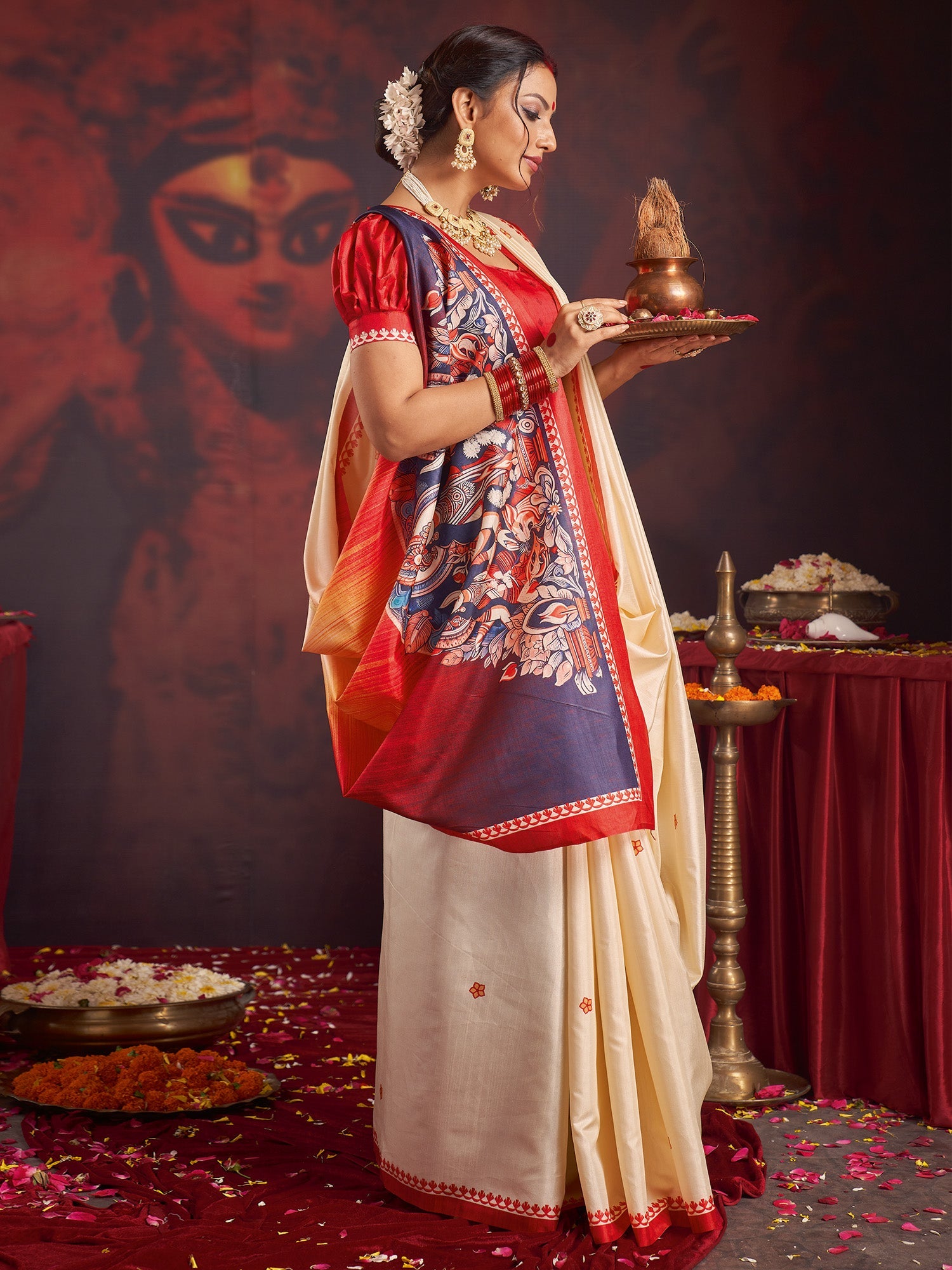 Ivory Murshidabad Silk Saree with Red Lotus Butis, Lal Paar Border, Navy Kalamkari Durga Parivar Ombre Pallu & Red Puff Blouse - Ressa