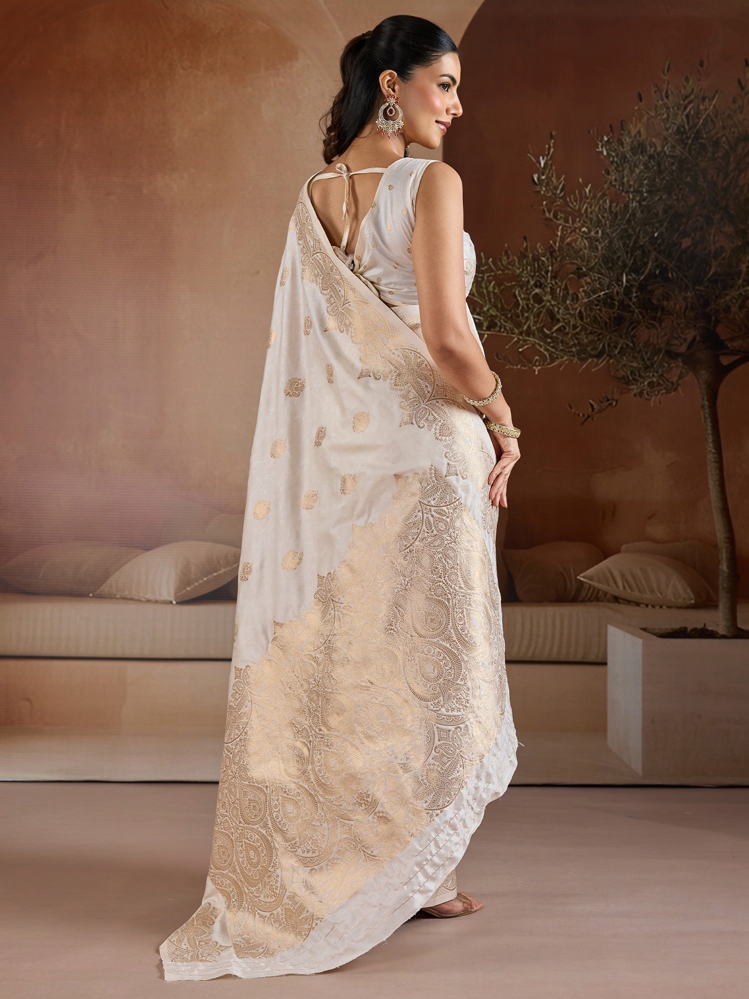 Ivory Silk Embroidered Saree - Ressa
