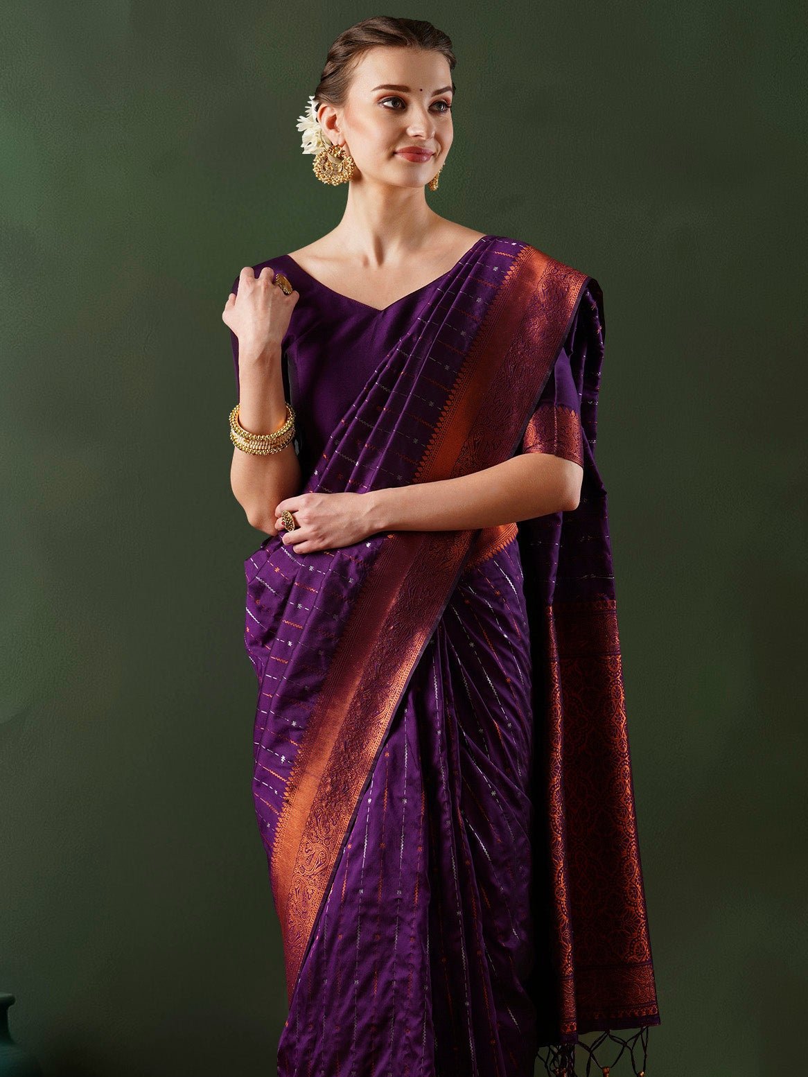 Kanjivaram Silk Saree with Copper Zari Border - Ressa
