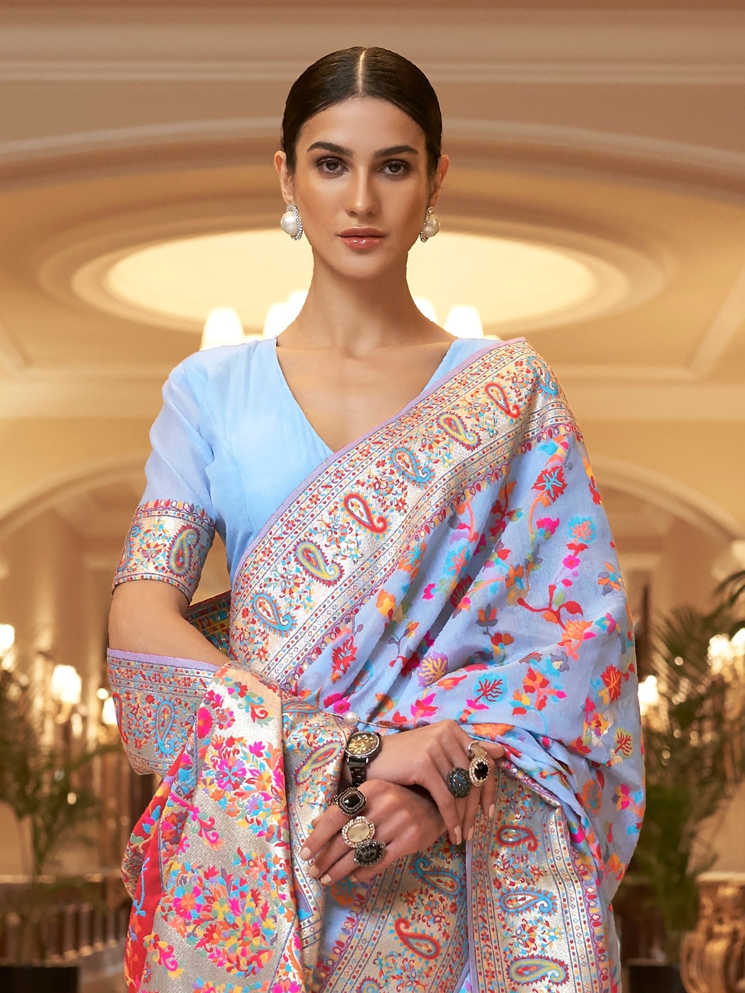 Kashmiri Silk Saree with Flower Motif - Ressa
