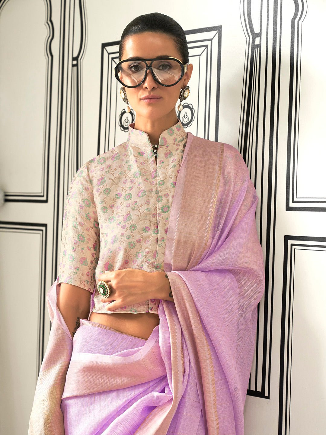 Lavender Silk Blend Heritage Handloom Style Saree - Ressa