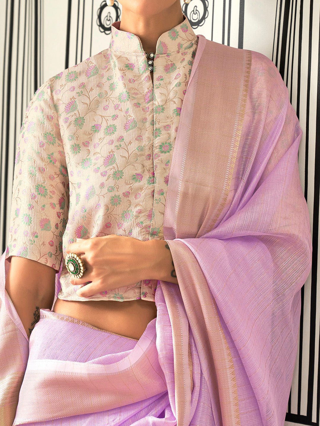 Lavender Silk Blend Heritage Handloom Style Saree - Ressa