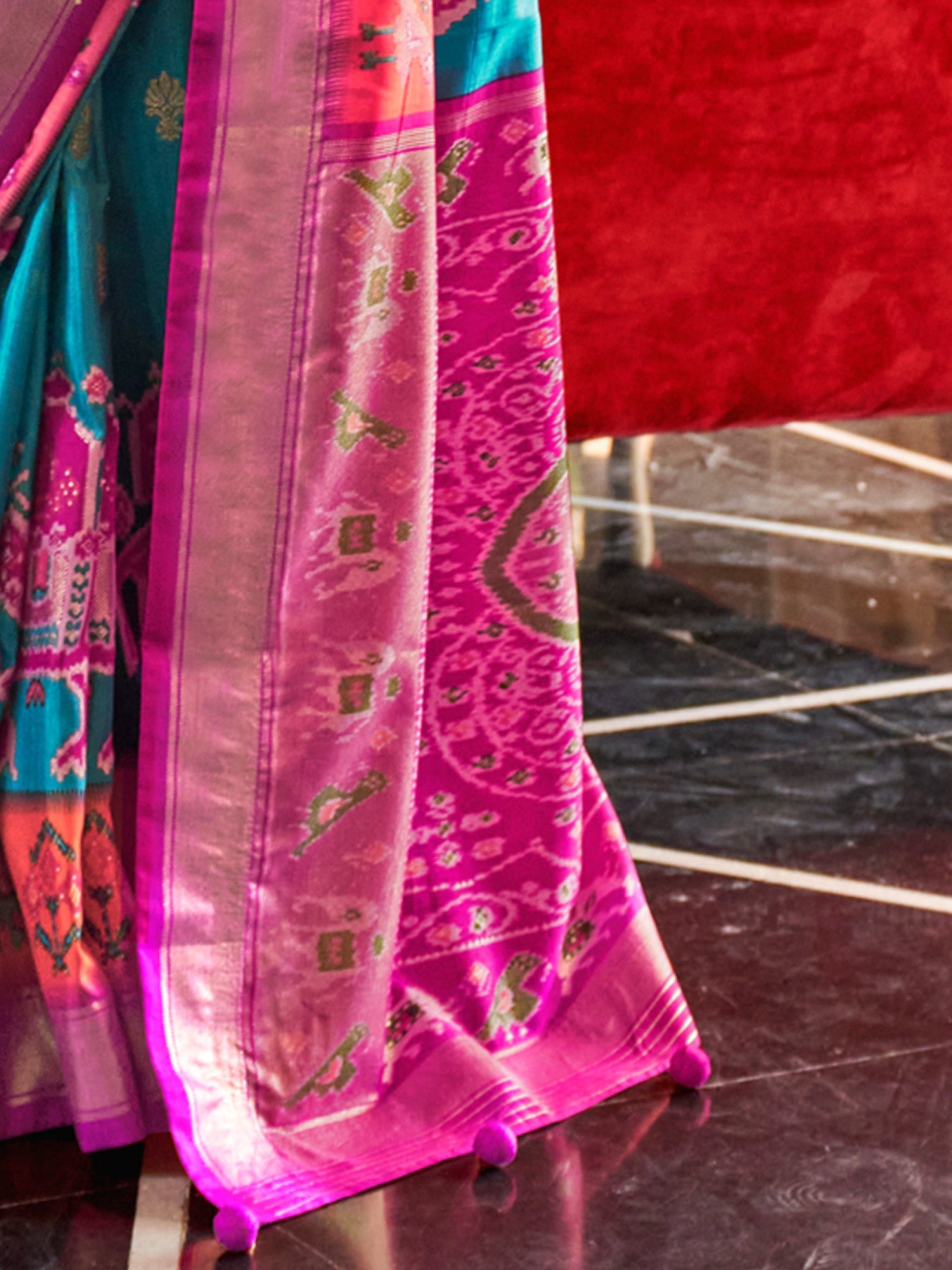 Light Blue Silk Blend Rani Pink Zari Print Border Saree - Ressa