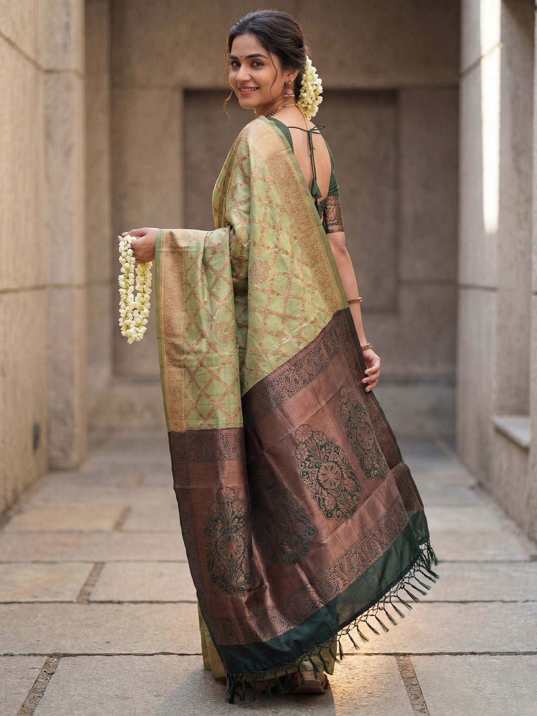 Light Green Banarasi Silk Saree - Ressa