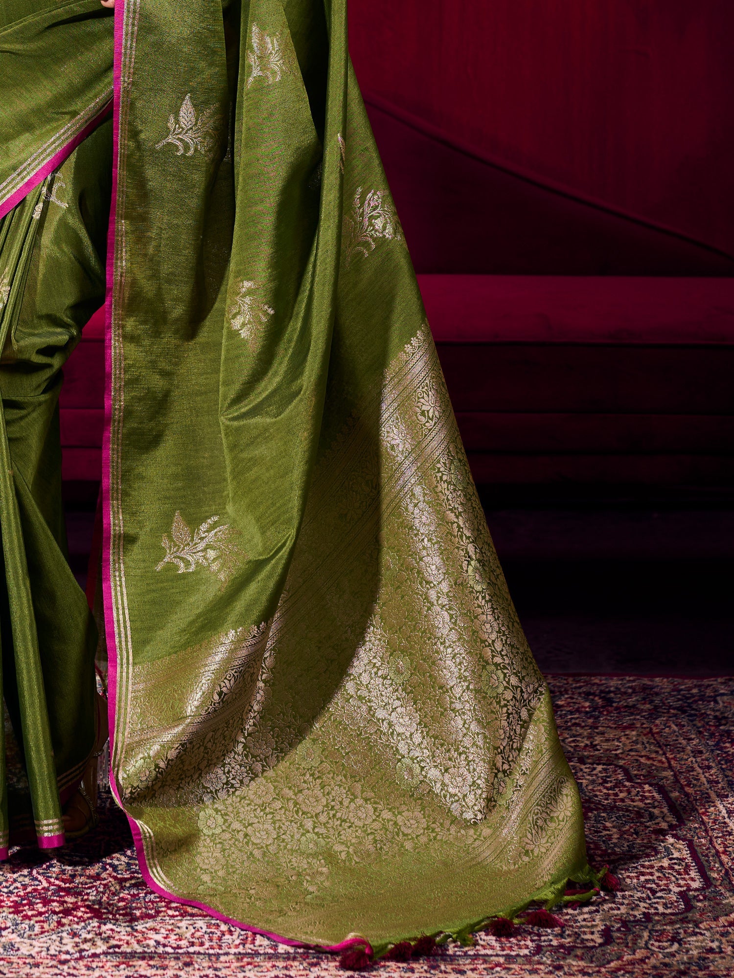 Light Green Premium Silk Saree - Ressa