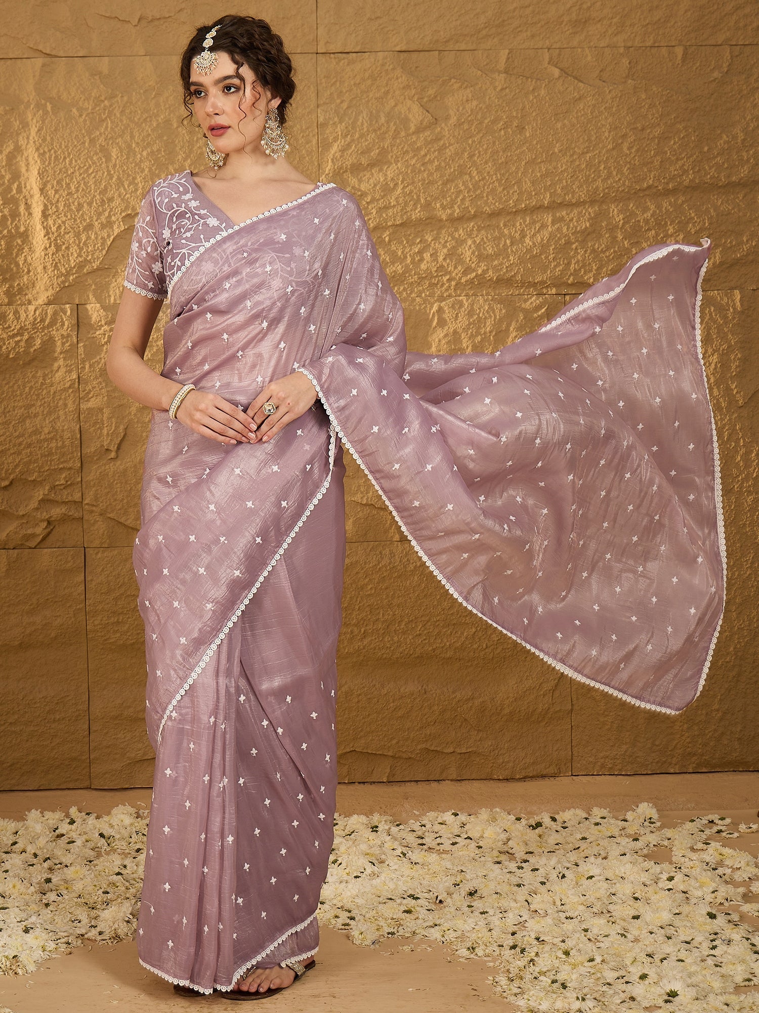 Lilac Chiffon Thread Work Saree - Ressa