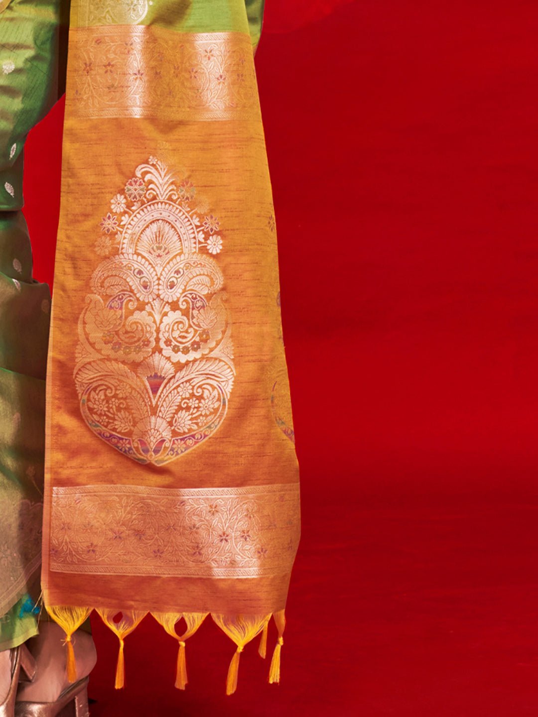 Lime Green Banarasi Weave Saree - Ressa