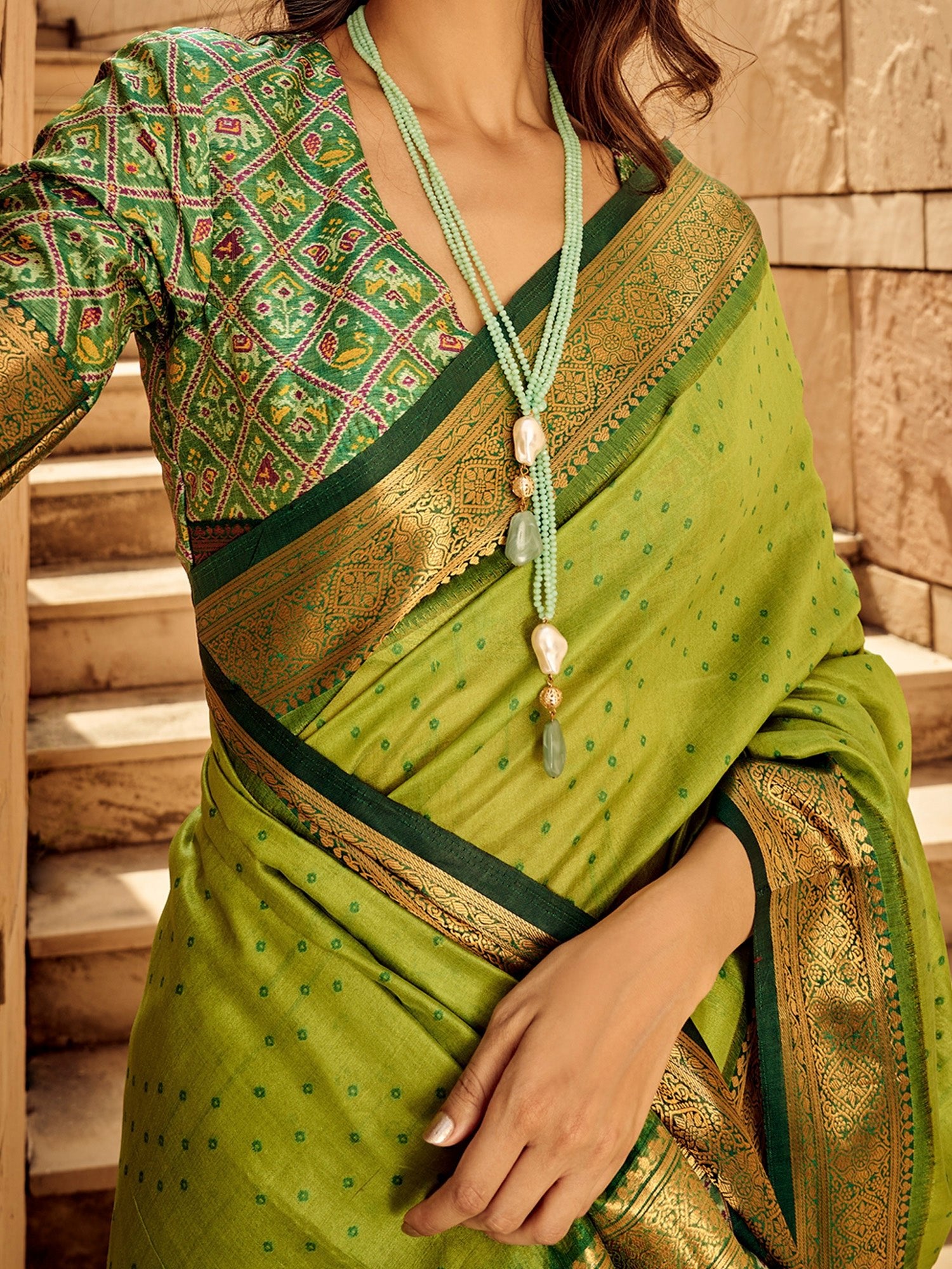 Lime Green Silk Blend Bandhani Saree - Ressa