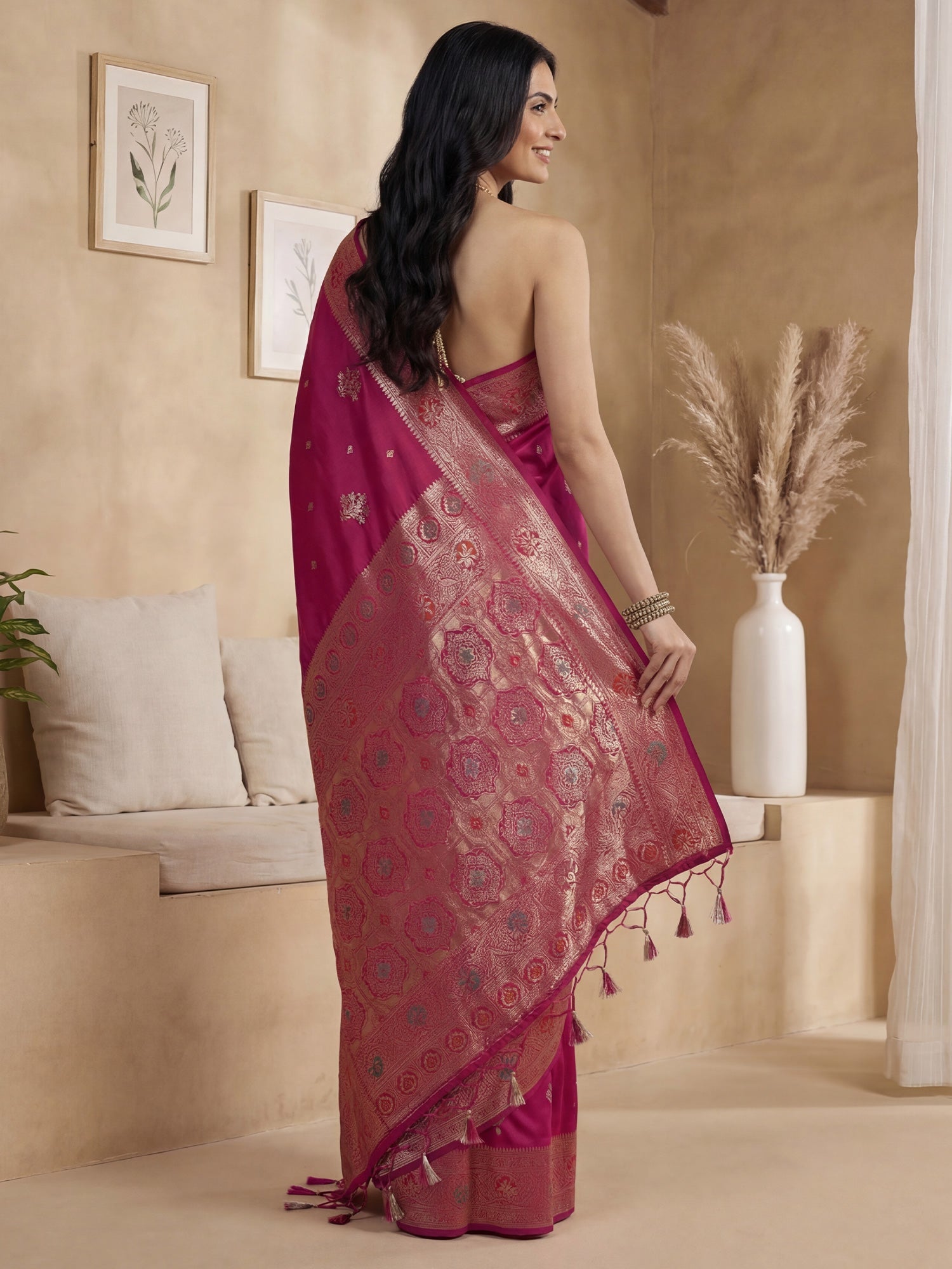 Magenta Banarasi Silk Heritage Zari Weaving - Ressa