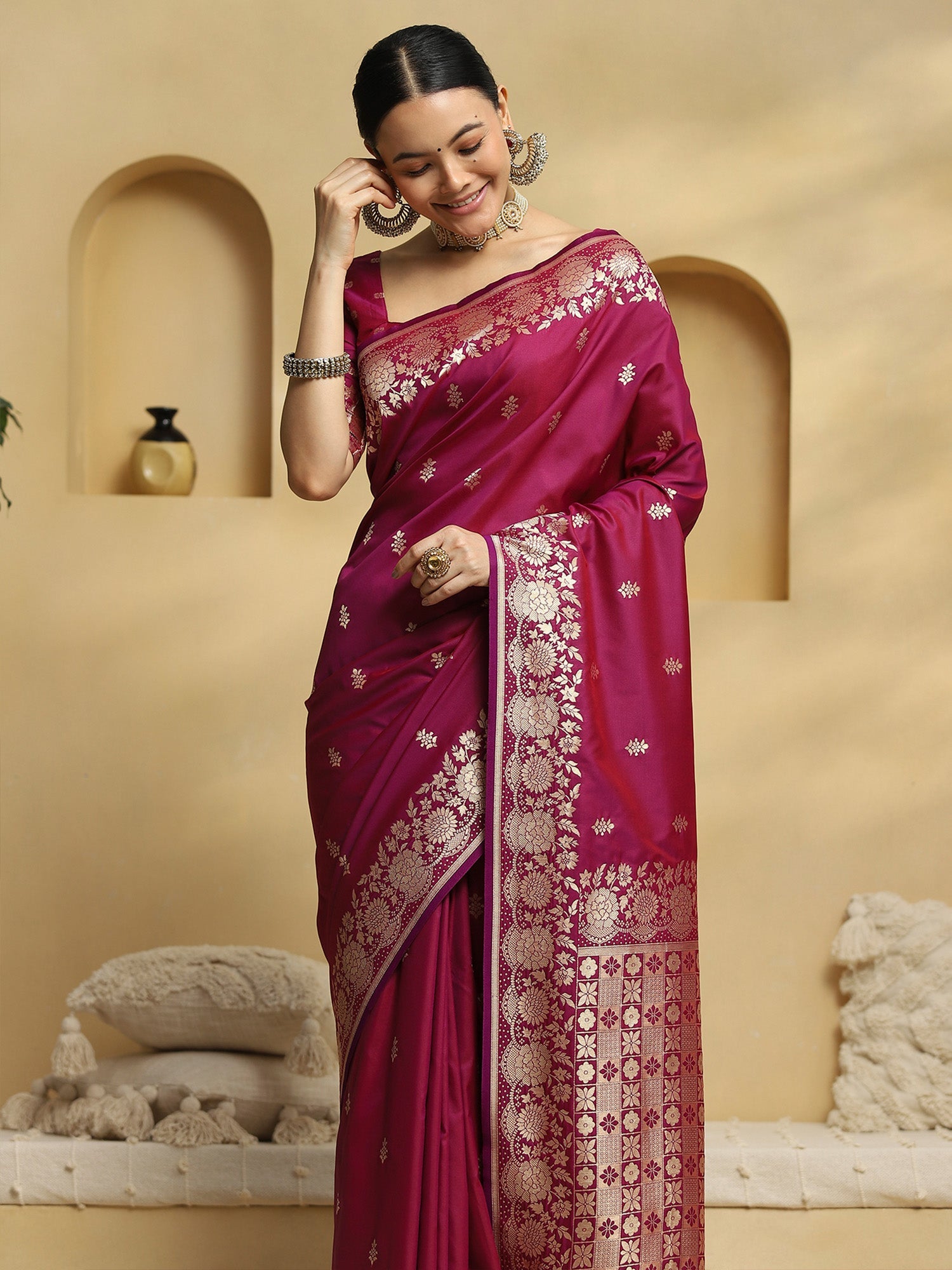 Magenta Banarasi Silk Saree - Ressa