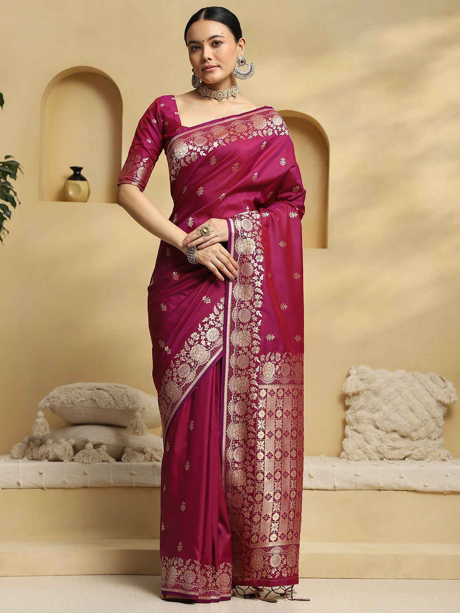 Magenta Banarasi Silk Saree - Ressa