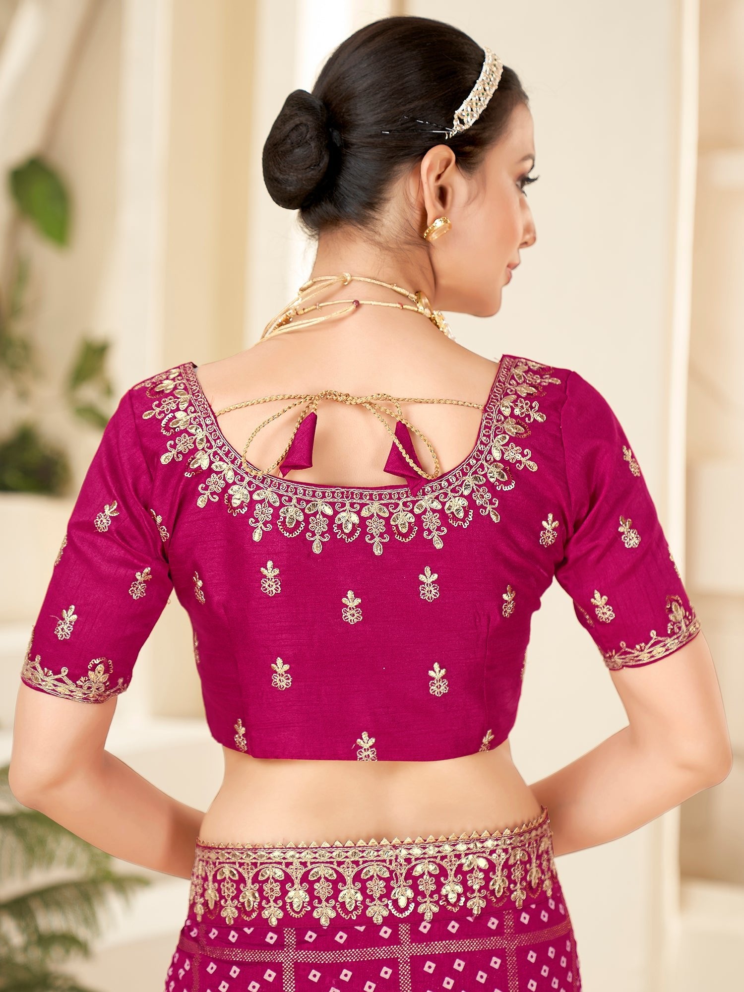 Magenta Bandhani Print Saree - Ressa