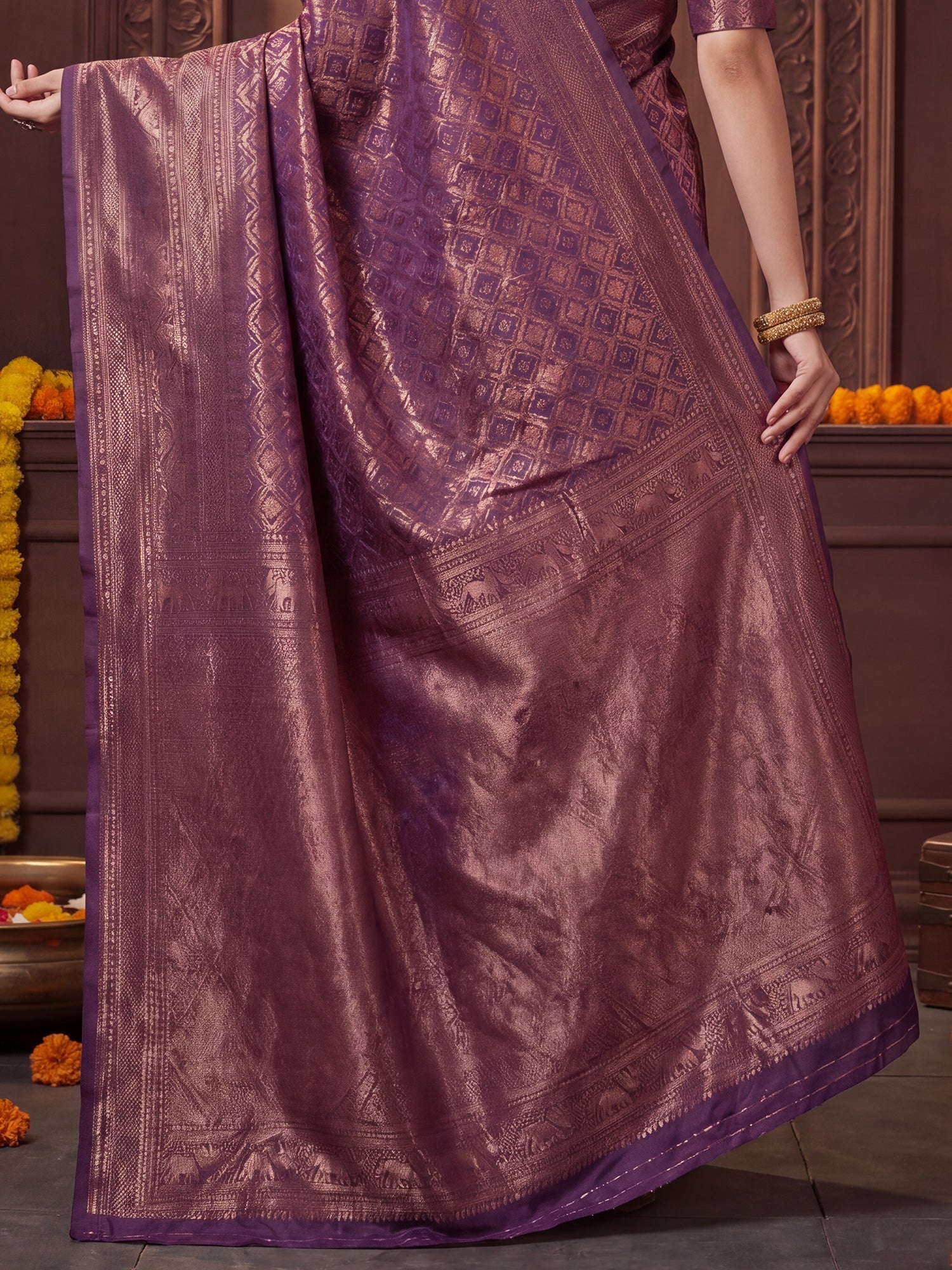 Magenta Purple Banarasi Silk Copper Zari Weaving Saree - Ressa