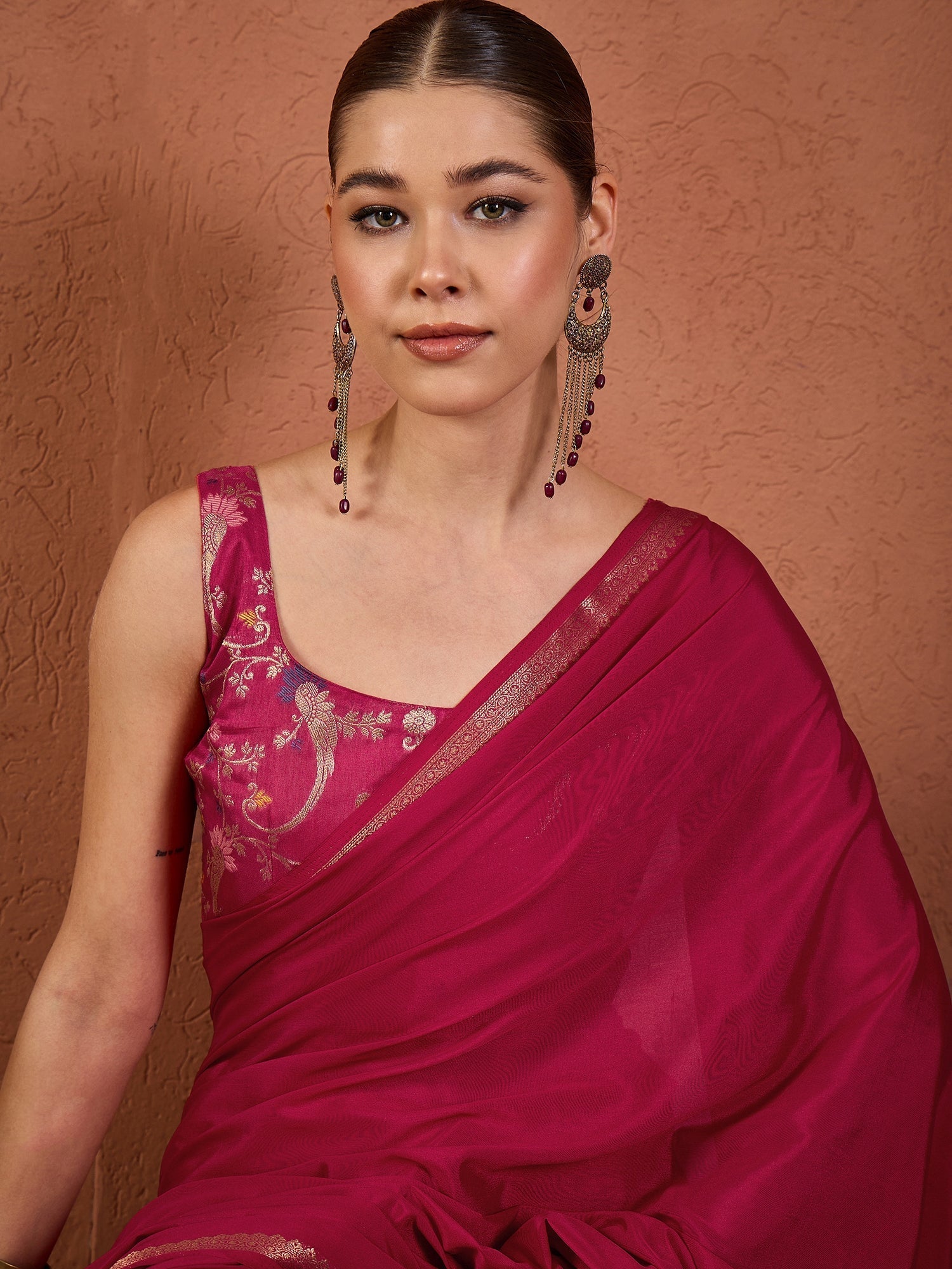 Magenta Silk Saree with Zari Border & Brocade Blouse - Ressa