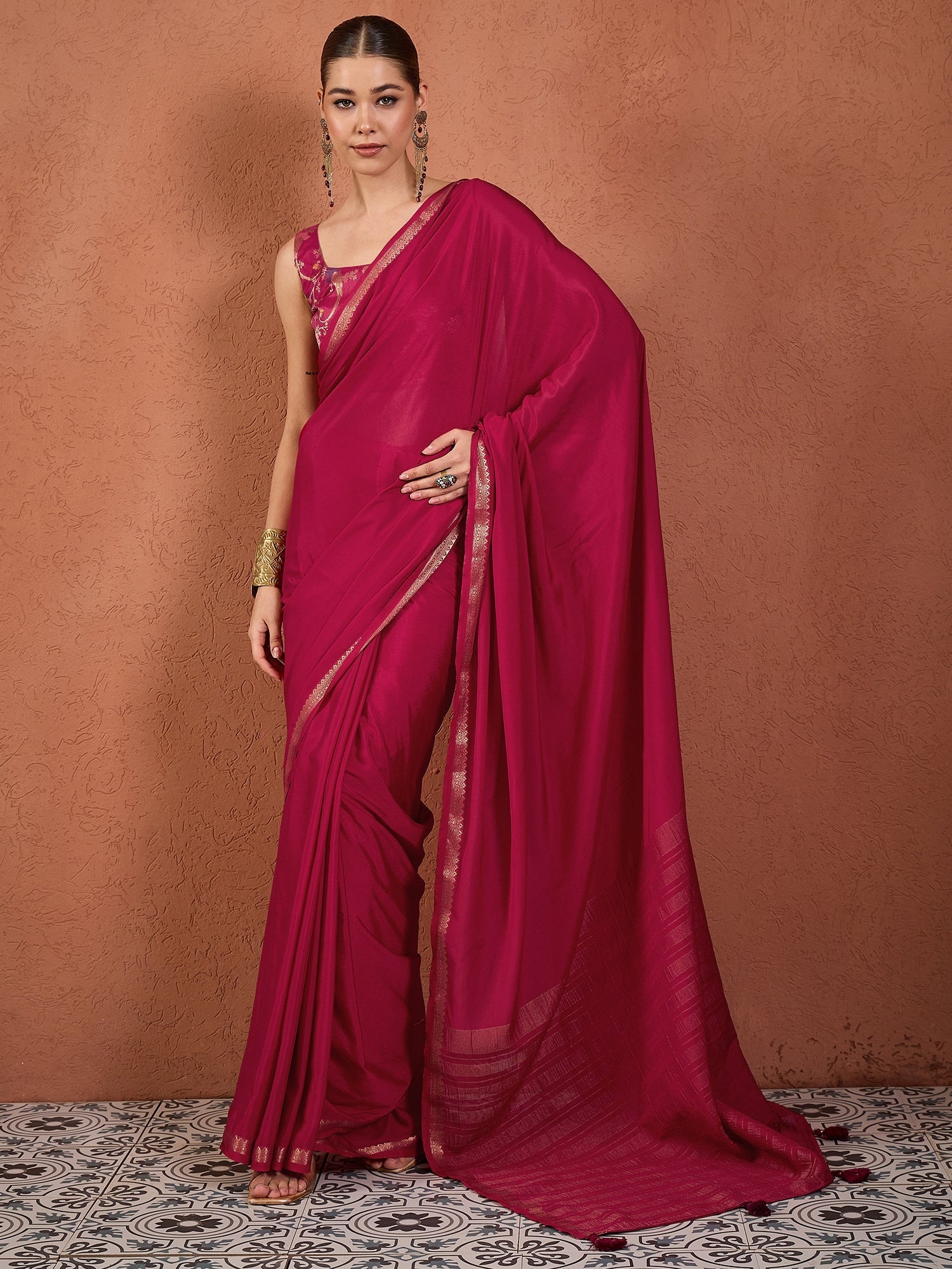Magenta Silk Saree with Zari Border & Brocade Blouse - Ressa