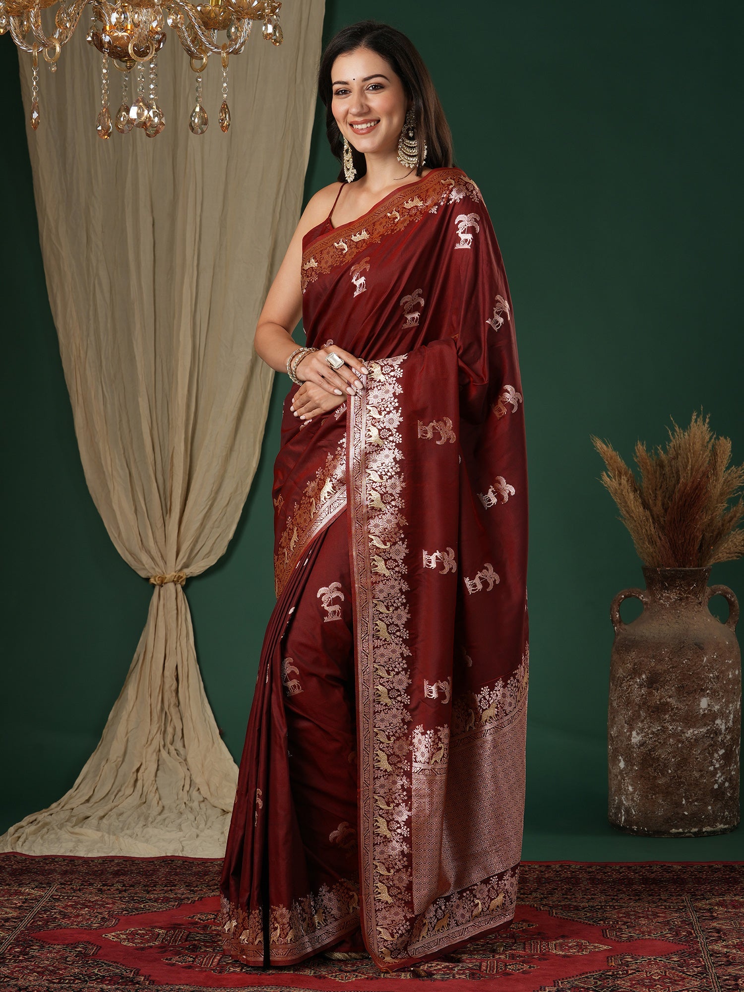 Maroon Banarasi Silk Blend Saree - Ressa