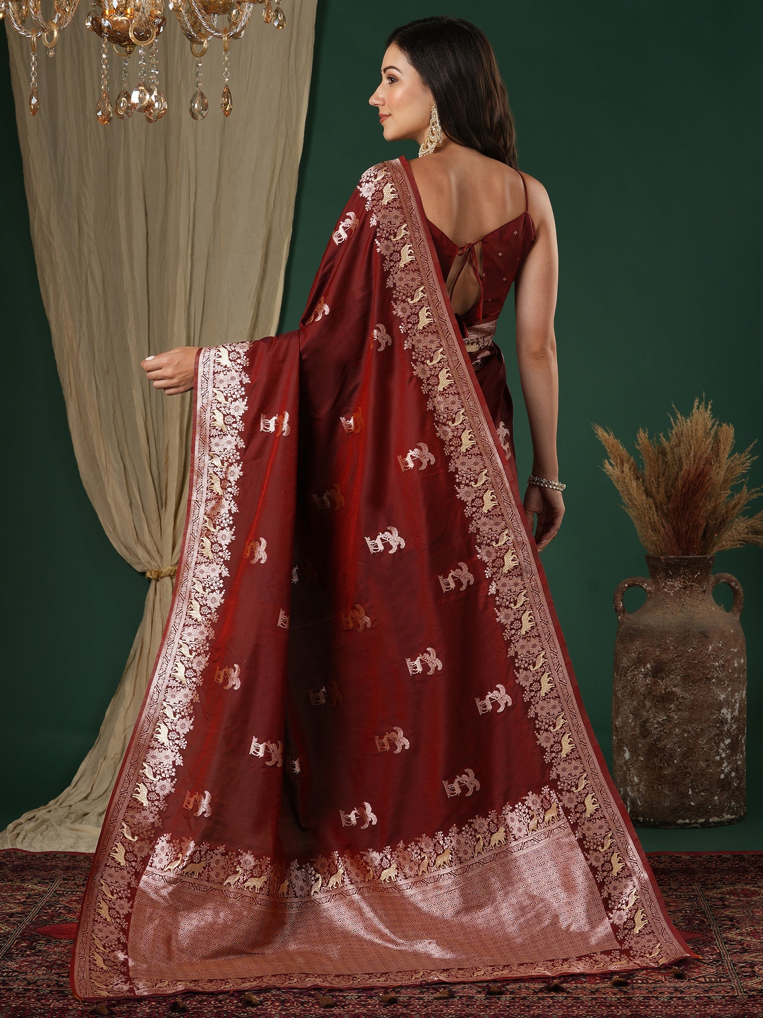 Maroon Banarasi Silk Blend Saree - Ressa