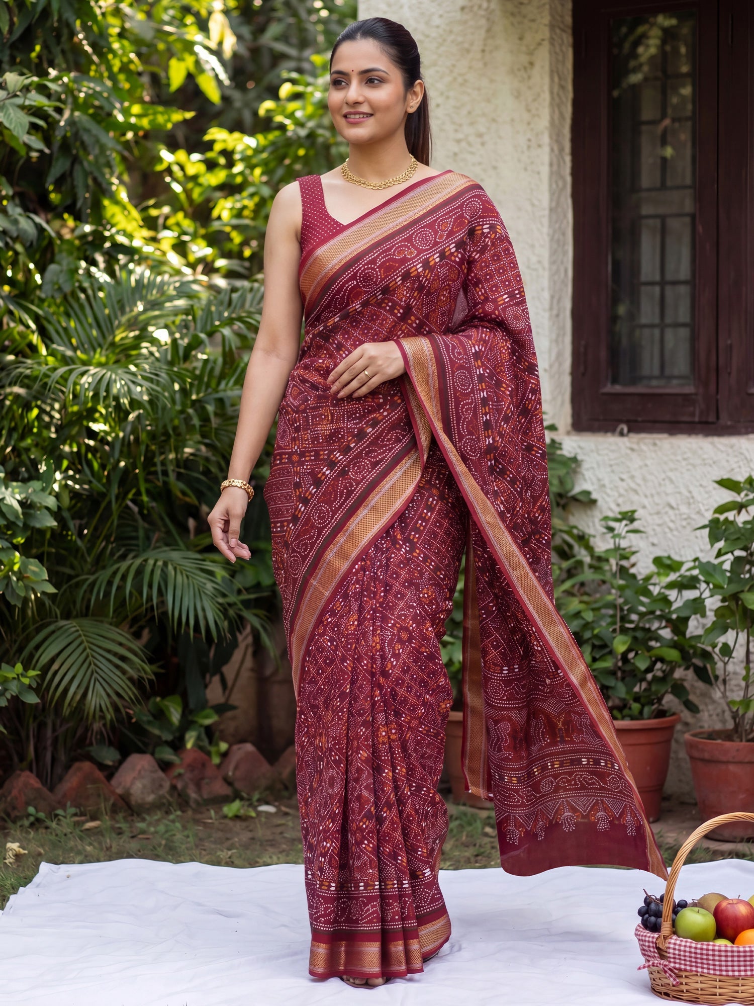 Maroon Bandhani Print Saree - Ressa