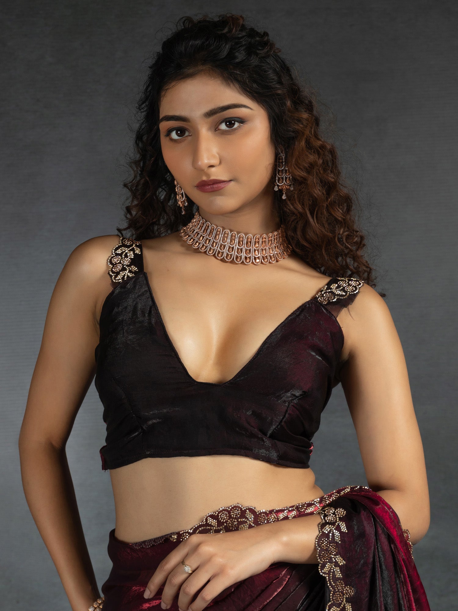 Maroon & Black Satin Silk Dual Tone Scalloped Border Blouse Saree - Ressa