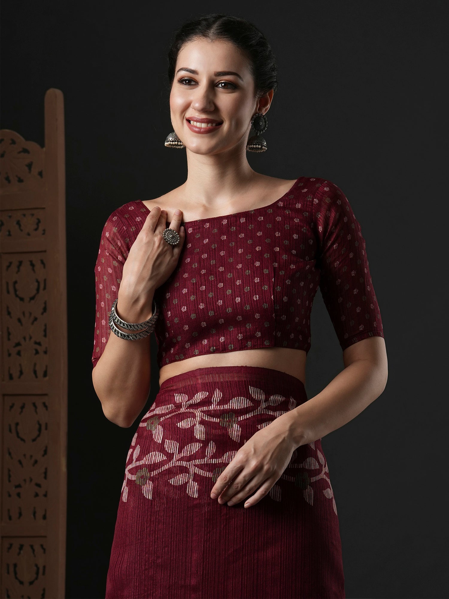 Maroon Cotton slub Floral Printed Saree - Ressa