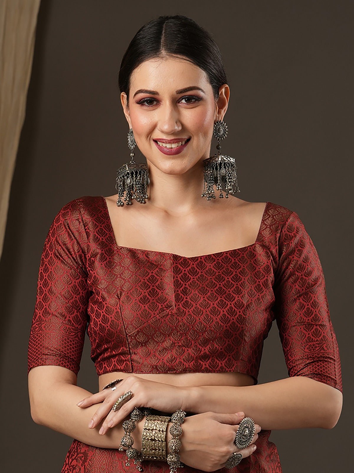 Marron Kanjivaram Saree - Ressa