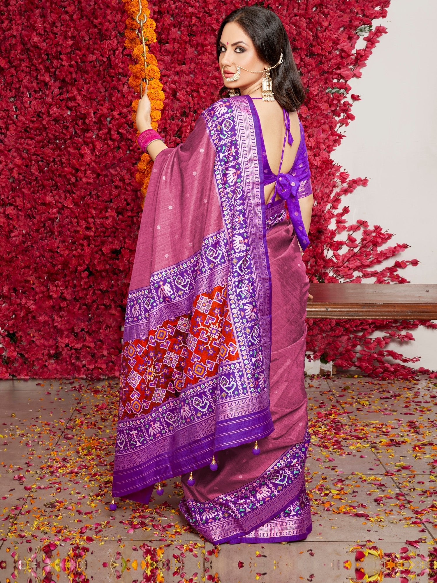 Mauve Silk Blend Ikkat Patola Printed Saree - Ressa