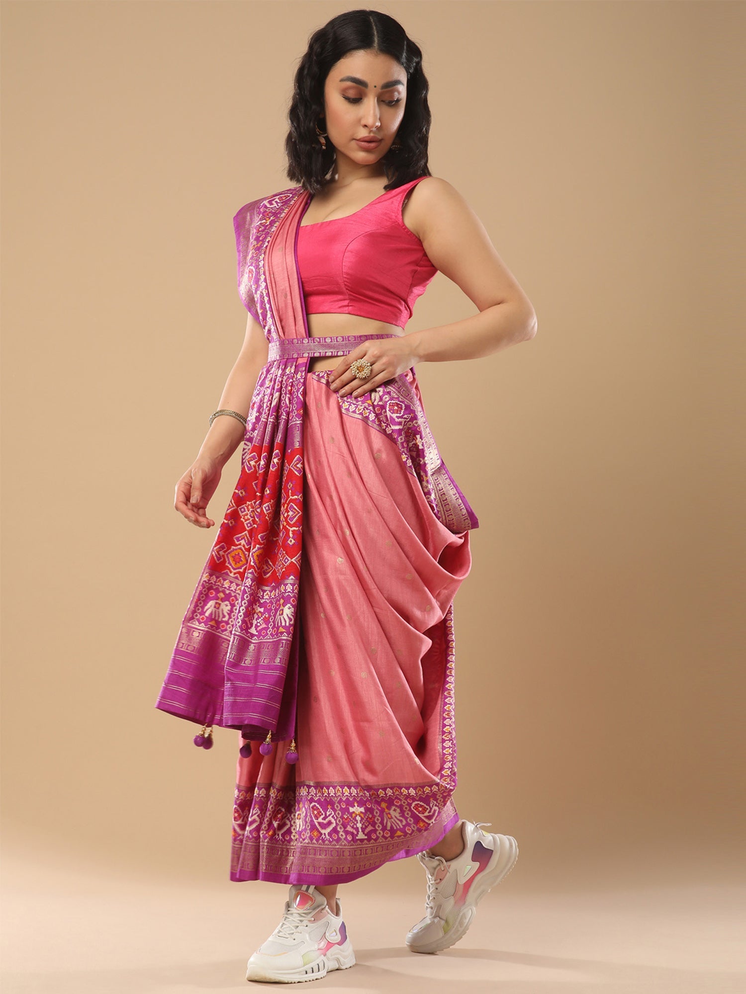 Mauve Silk Blend Patola Ethnic Motifs Zari Woven Design Pink Blouse Saree - Ressa