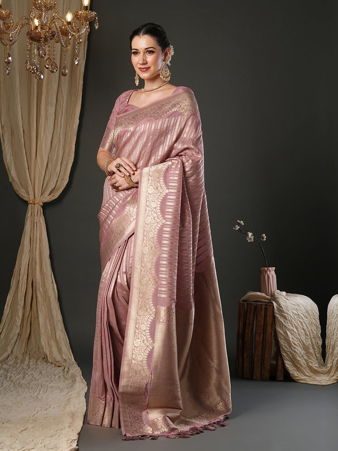 Mauve Viscose Silk Banarasi Zari Woven Saree - Ressa