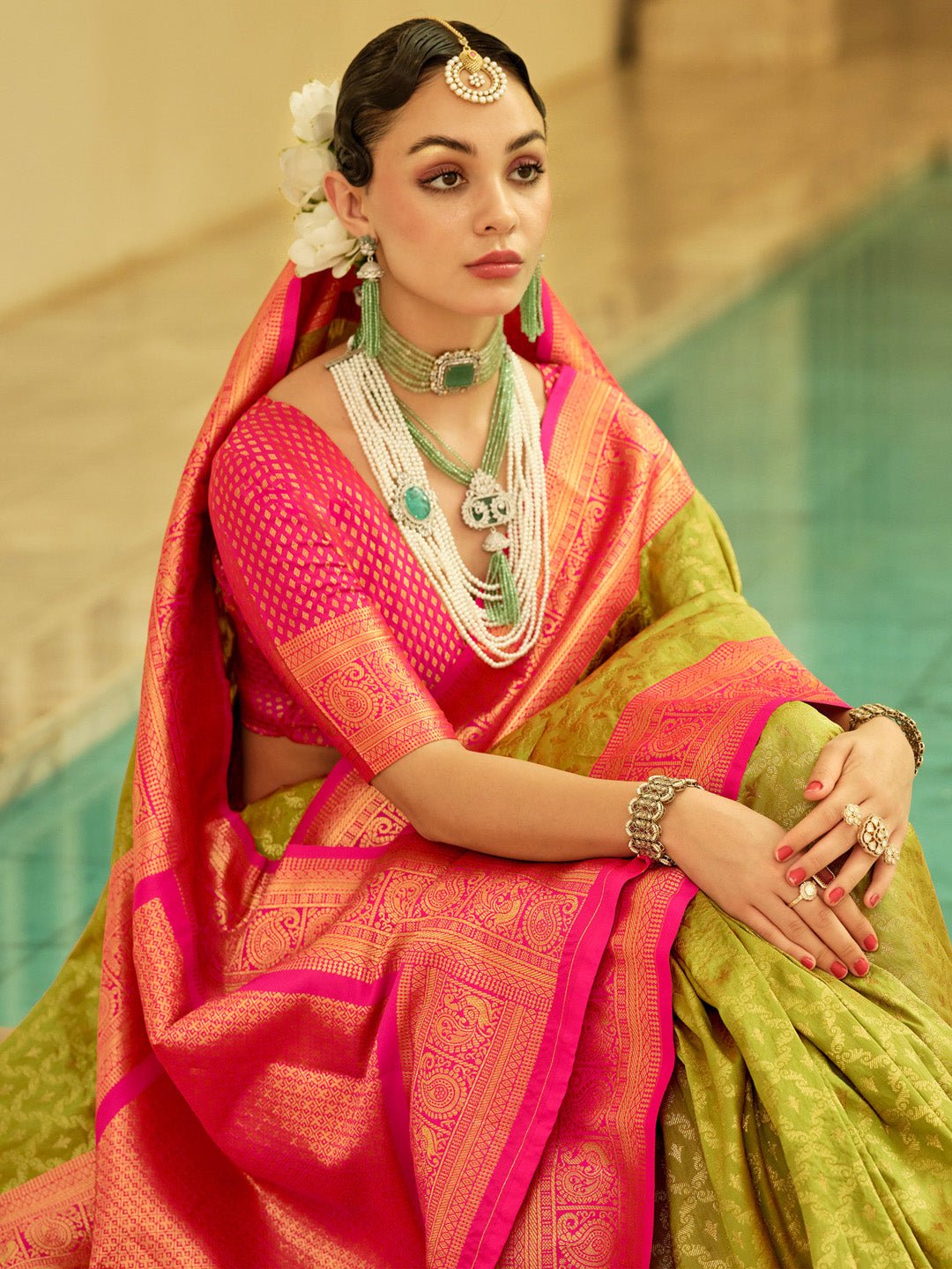 Mehendi Green &amp; Pink Silk Blend Banarasi Style Zari Woven saree - Ressa