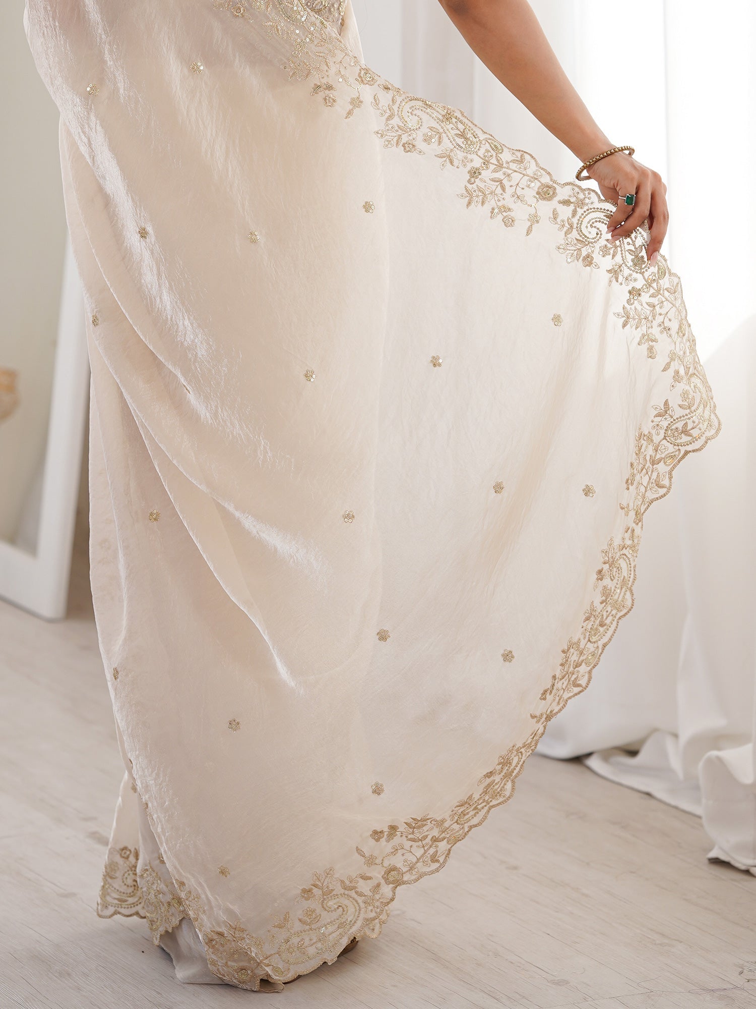 Metallic Tissue Silk Scalloped Embroidery Saree - Ressa